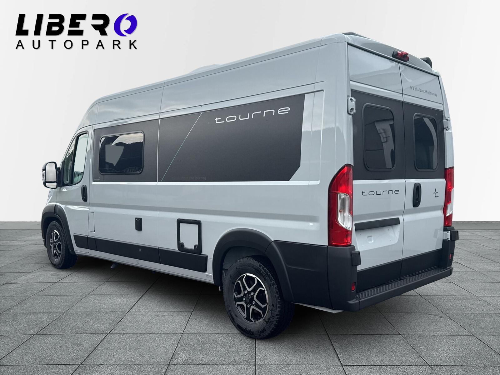 TOURNE MOBIL 6.0 - 180 PS Cruise / Heavy / Automat-image-1