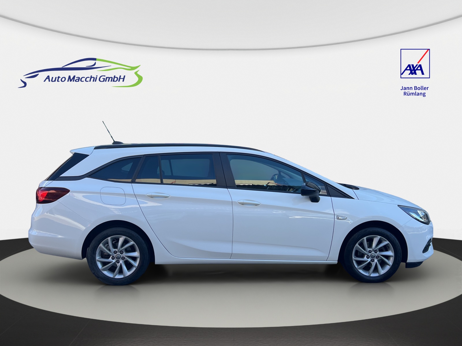 OPEL Astra Sports Tourer 1.2i Turbo Edition-image-2