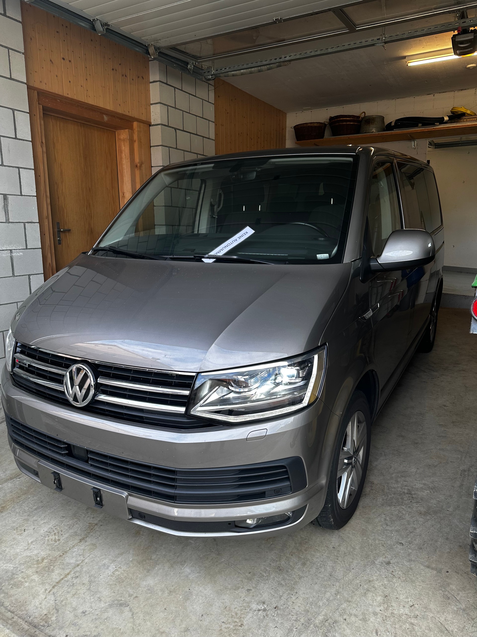 VW Caravelle 4Motion DSG-image-0