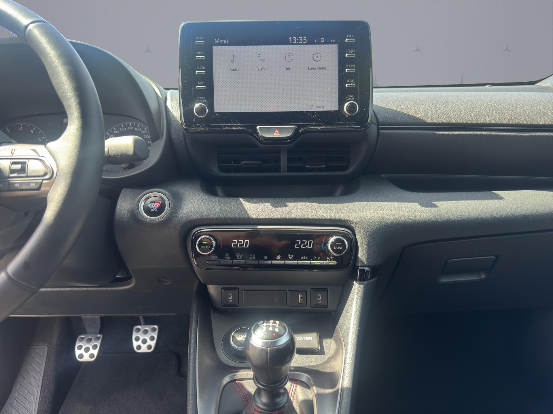 TOYOTA GR Yaris 1.6 Turbo Sport 4x4-image-13