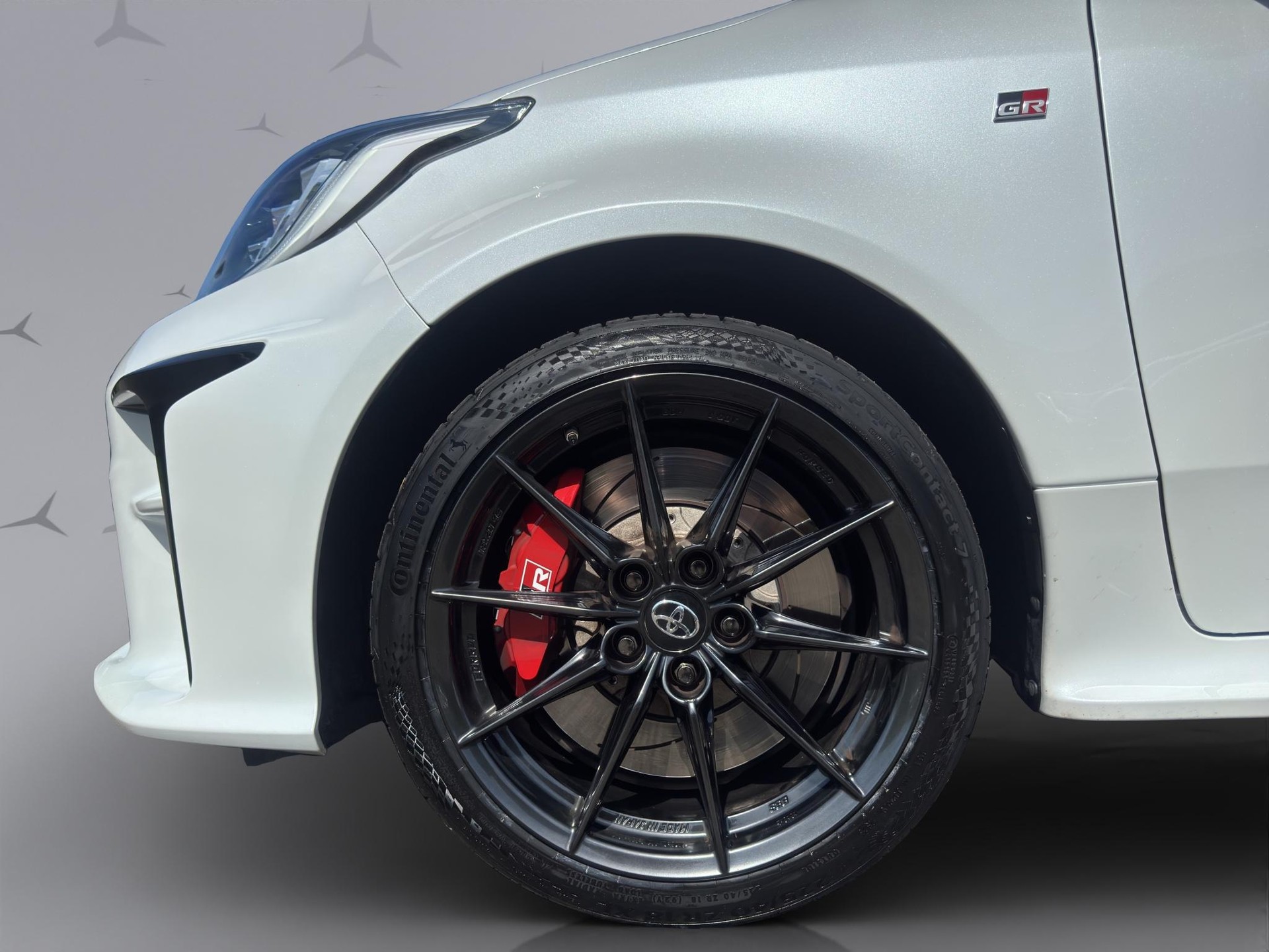 TOYOTA GR Yaris 1.6 Turbo Sport 4x4-image-19