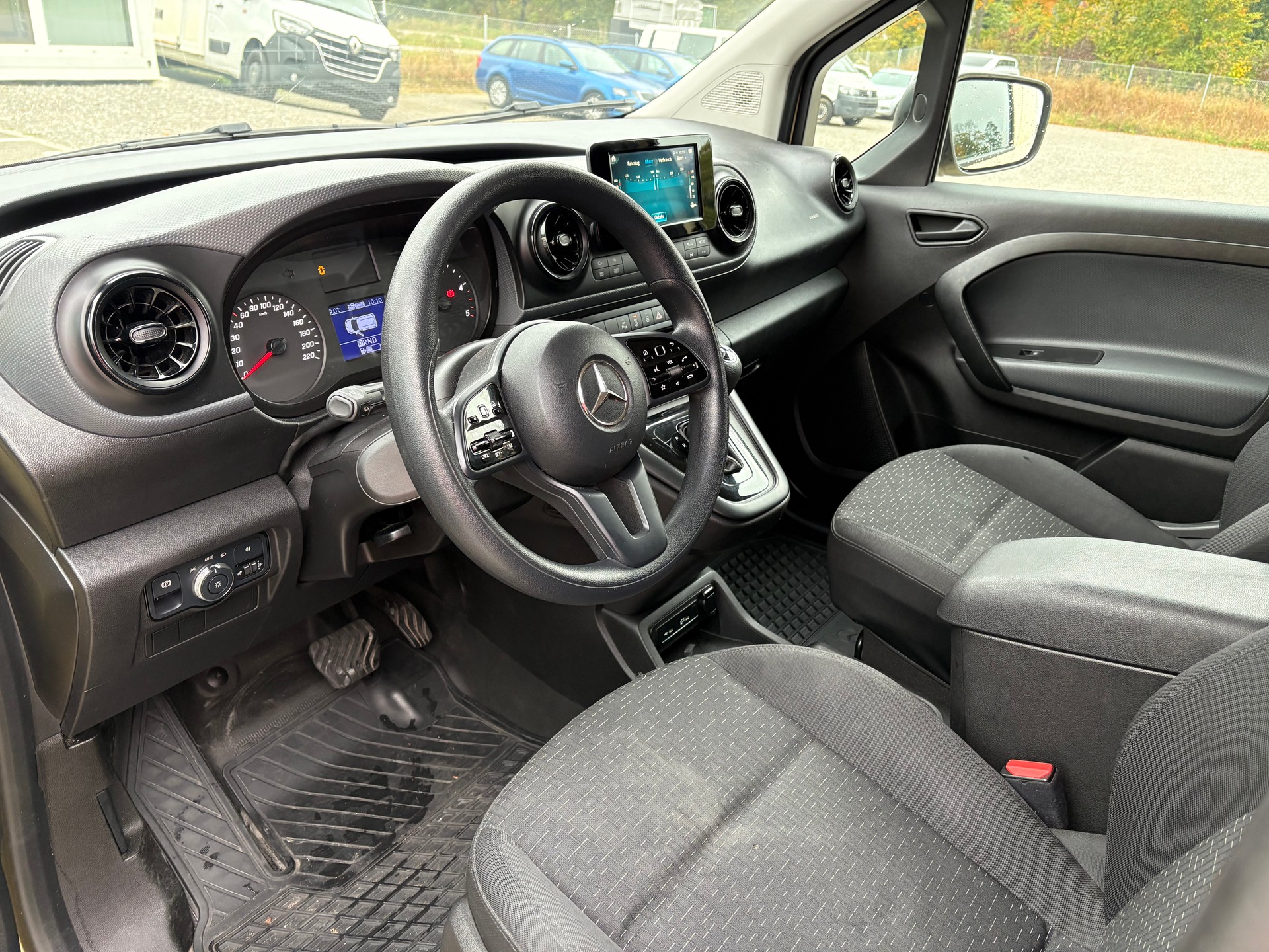 MERCEDES-BENZ Citan 110 CDI Base-image-8