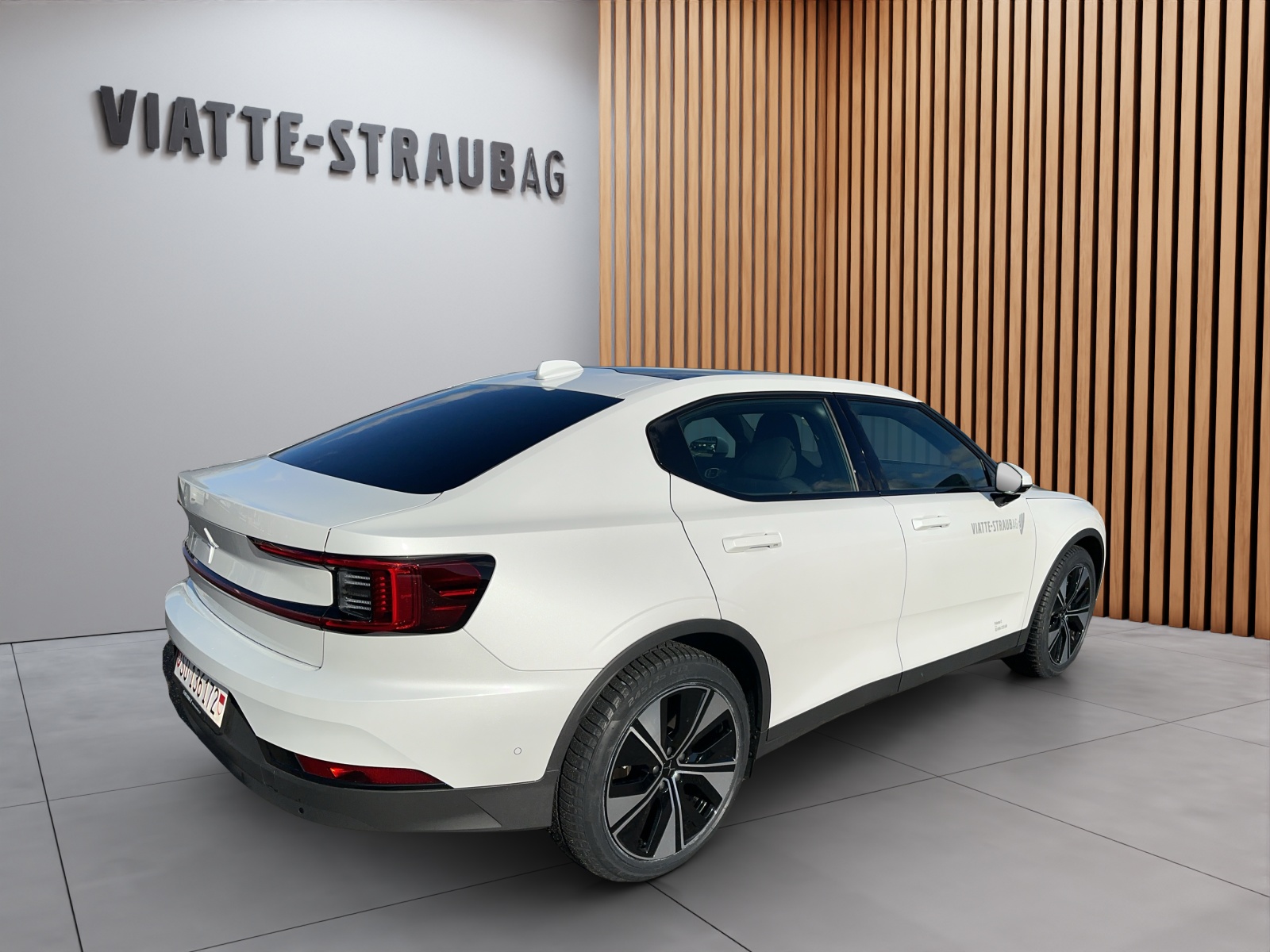 POLESTAR 2 Long Range Single Motor Plus-image-4
