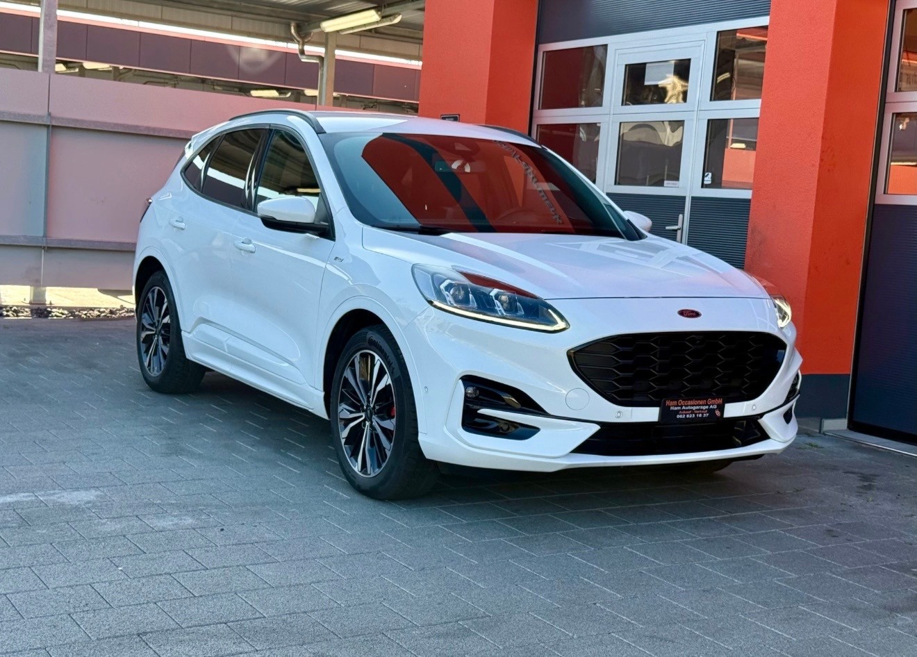 FORD Kuga 2.5 PHEV ST-Line 2WD-image-4