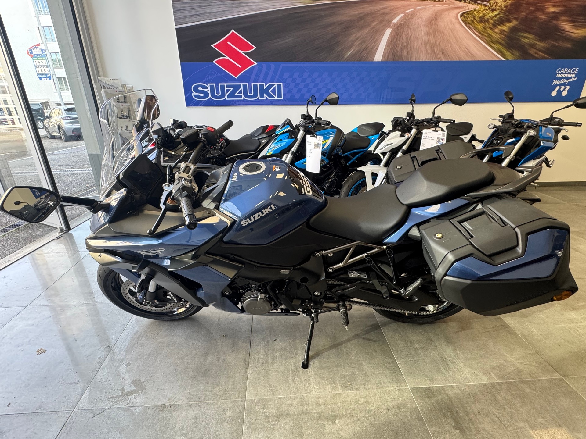 SUZUKI GSX-S 1000 GT Travel-image-4
