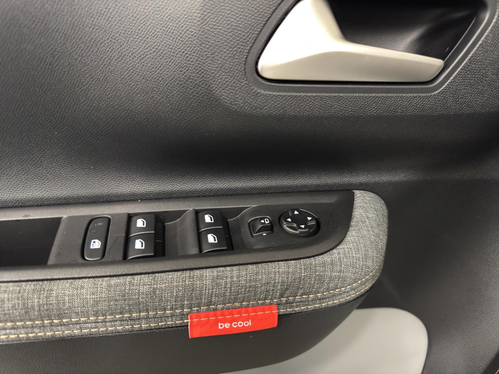 CITROEN C3 Aircross 1.2 Turbo Plus-image-16