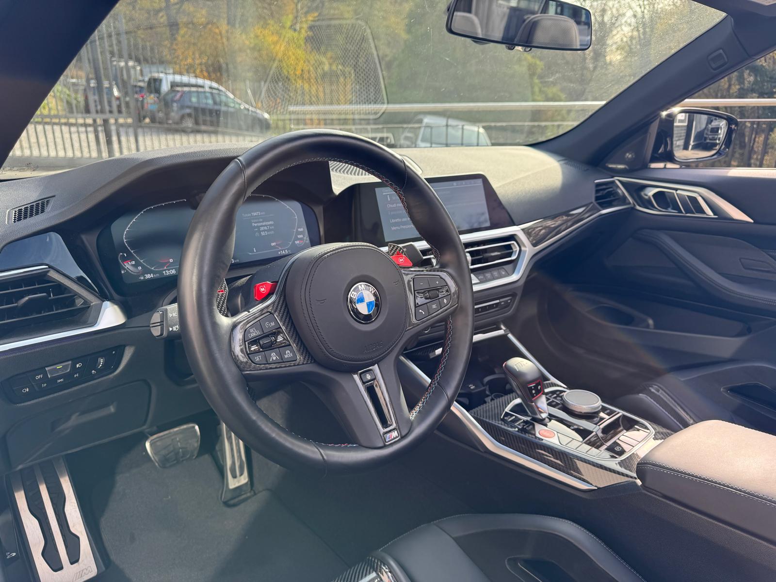 BMW M4 Cabrio Competition M xDrive-image-14