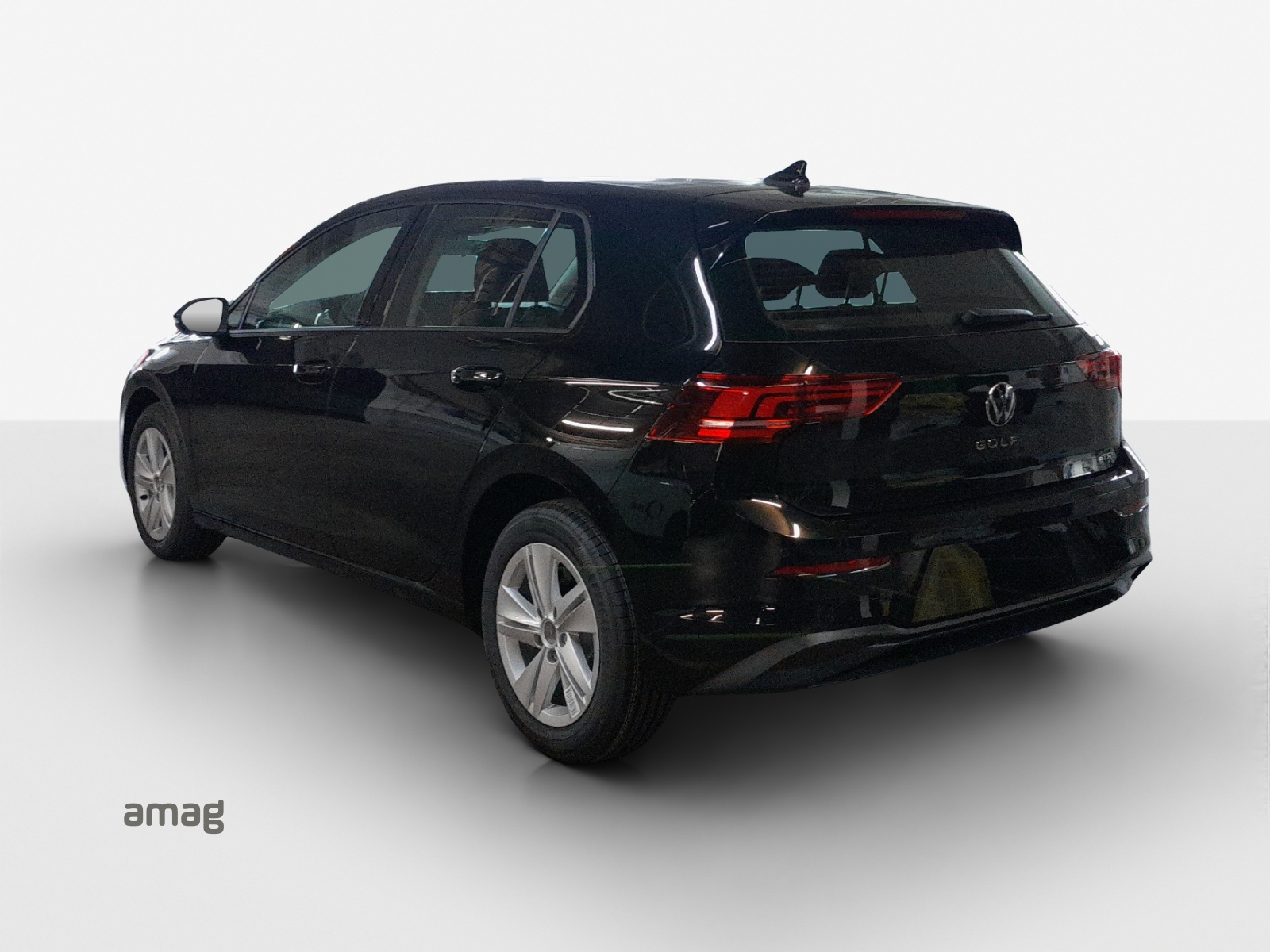 VW Golf 1.5 e TSI mHEV Basis DSG-image-2