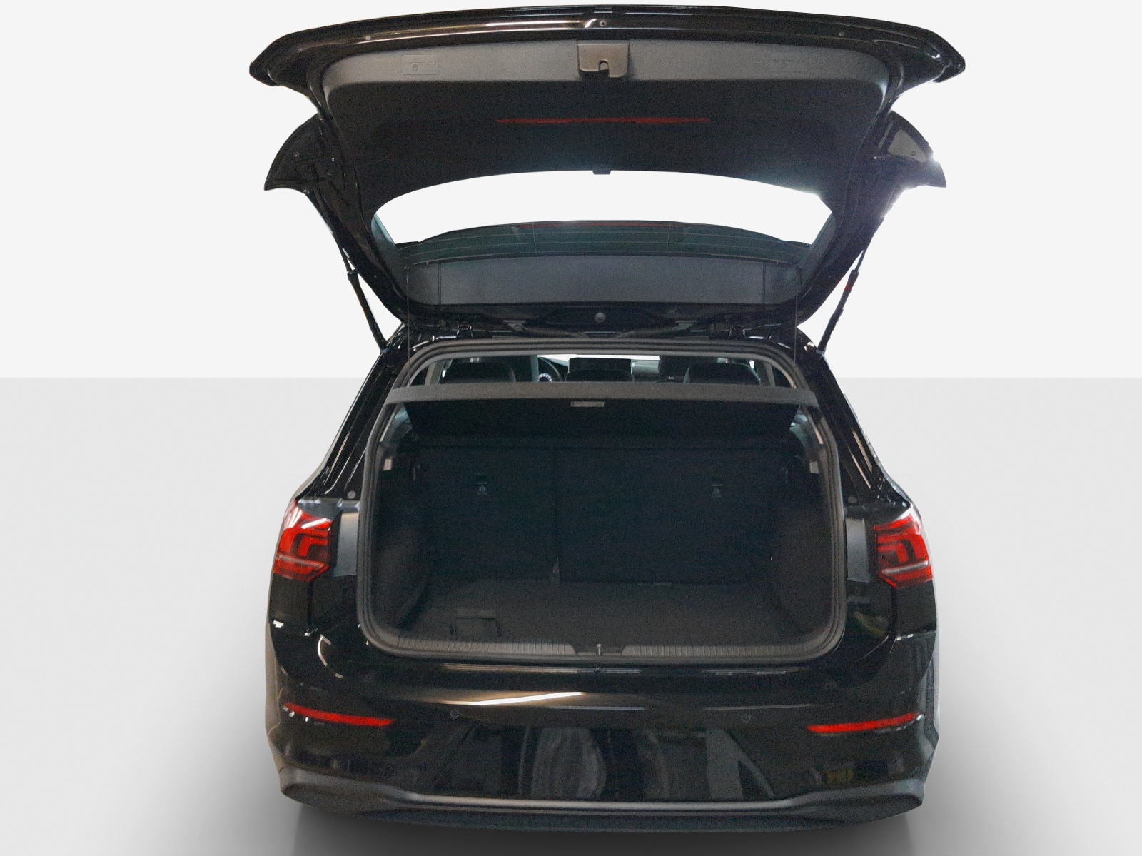 VW Golf 1.5 e TSI mHEV Basis DSG-image-12