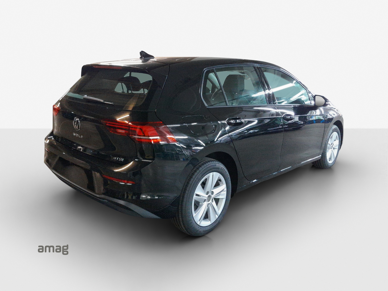VW Golf 1.5 e TSI mHEV Basis DSG-image-4