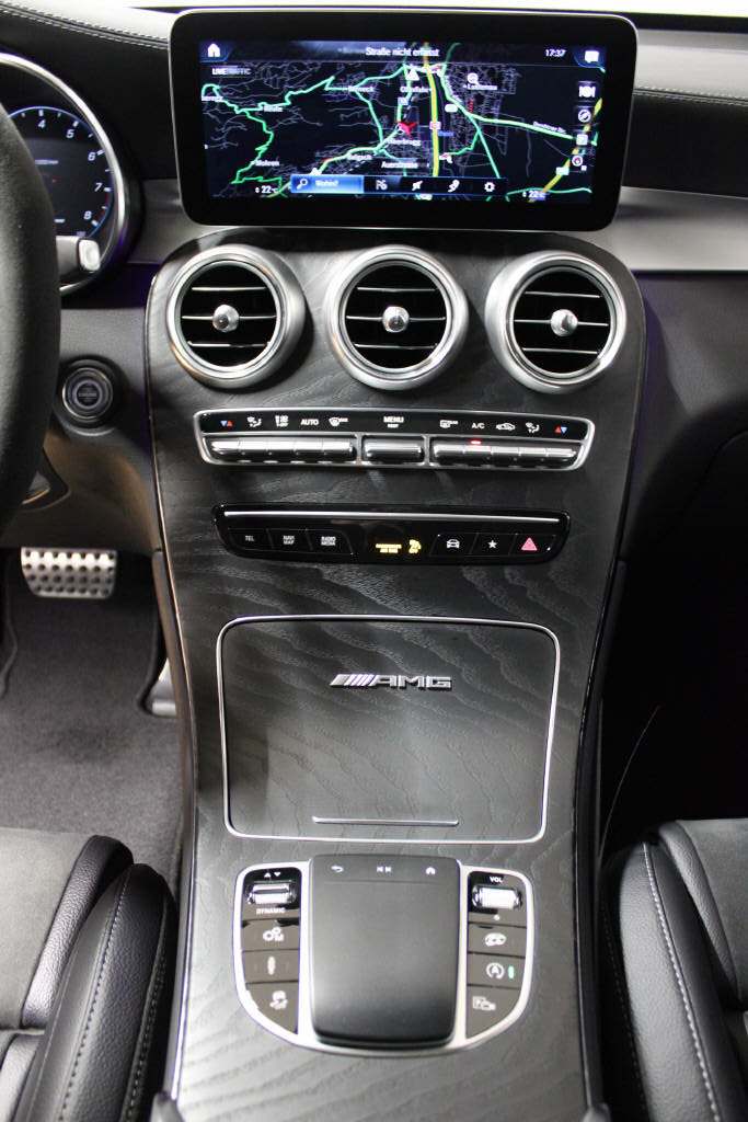 MERCEDES-BENZ GLC 63 AMG 4Matic+-image-10