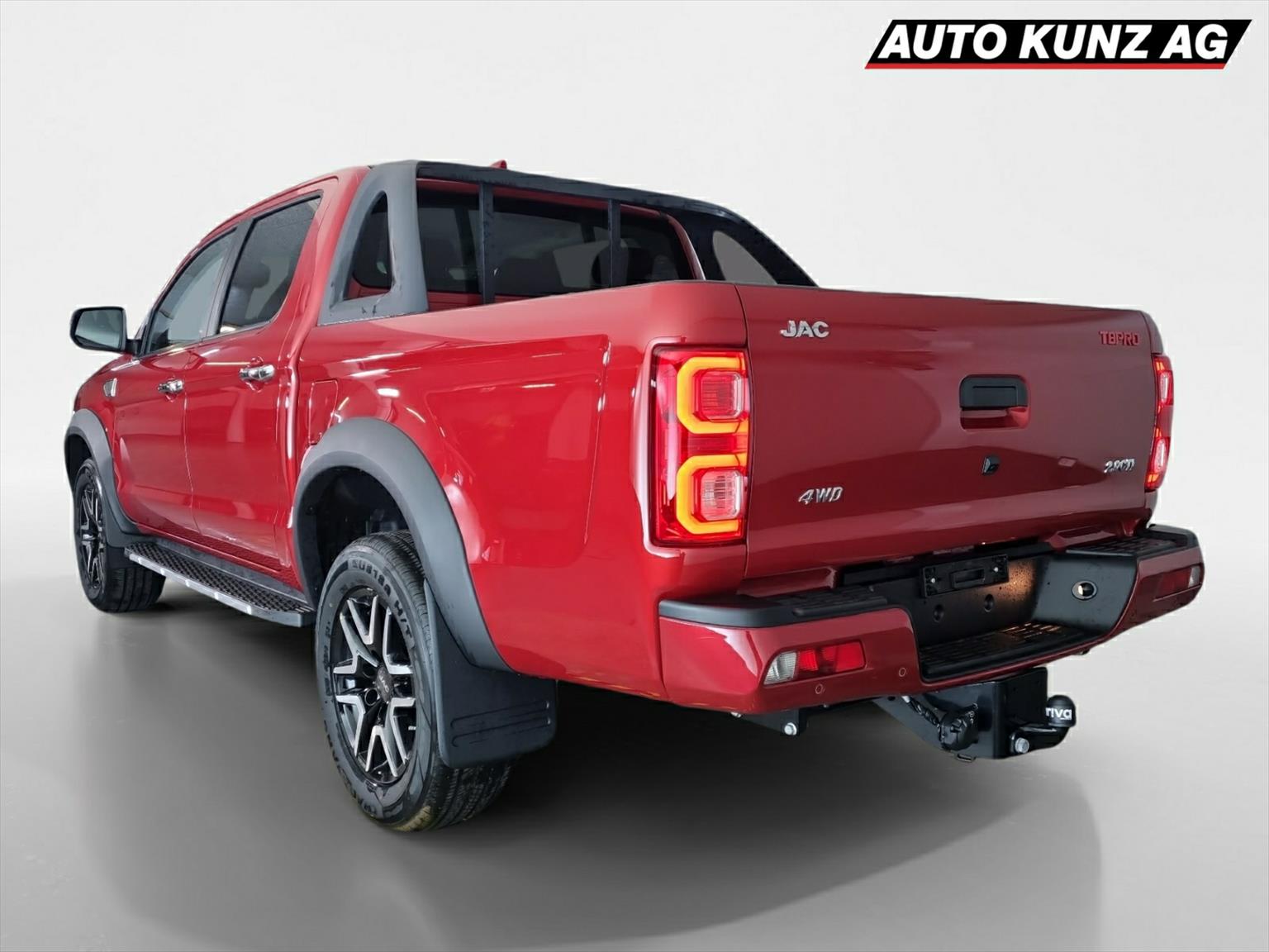 JAC T8 Pro Diesel 2.0Di AWD AHK 3.5T-image-1
