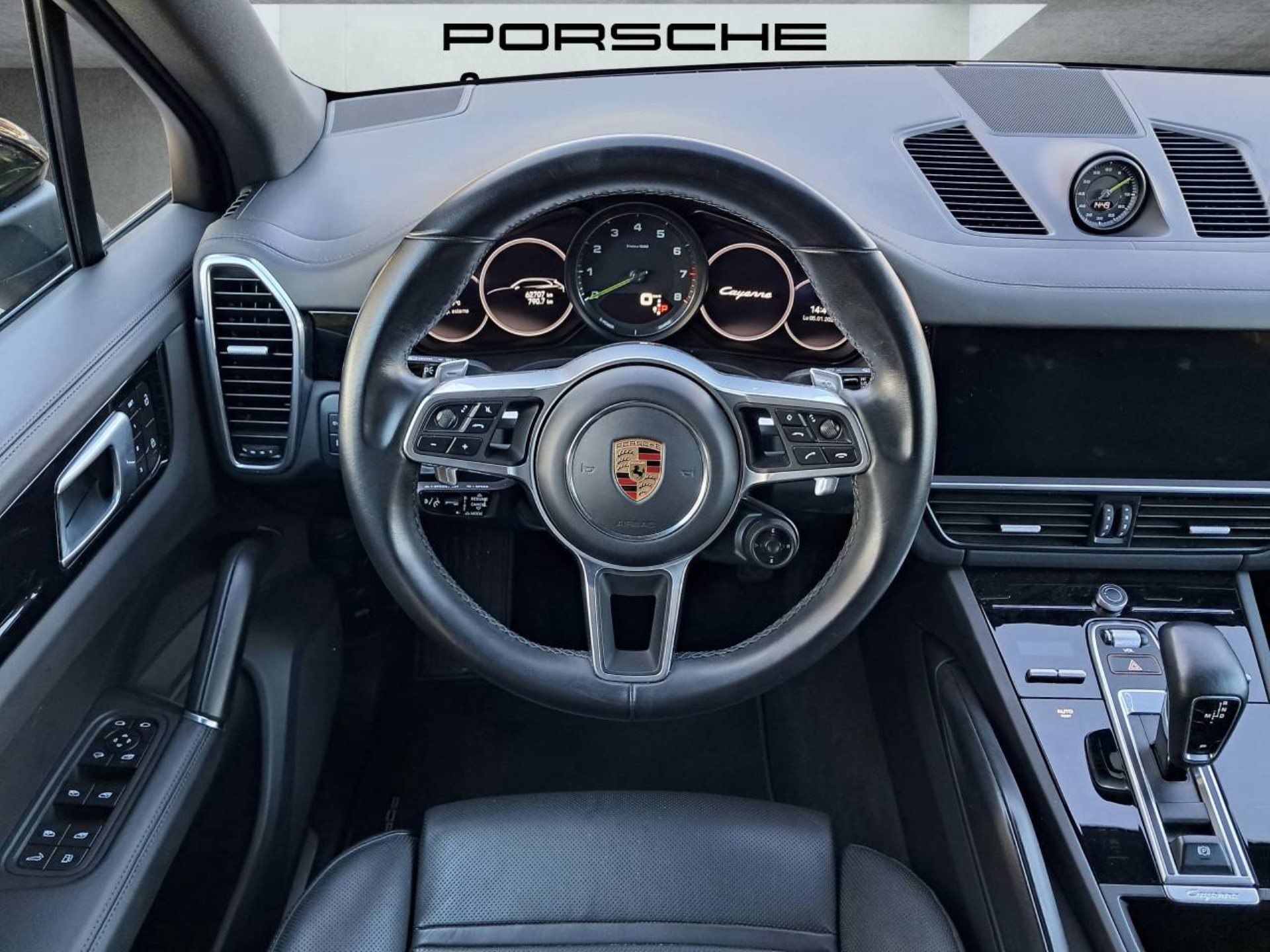 PORSCHE Cayenne E-Hybrid (MY22)-image-12