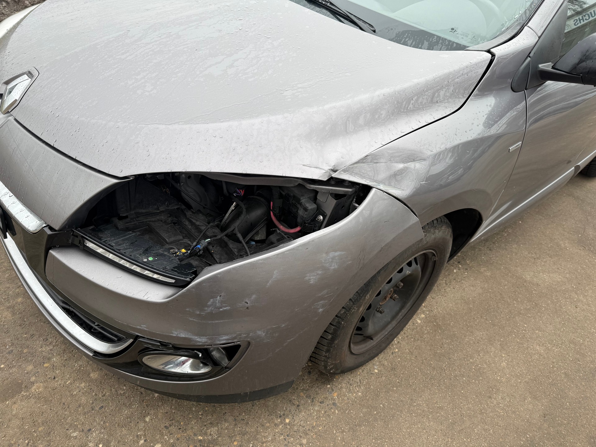 RENAULT Mégane 1.5 dCi Bose EDC-image-3