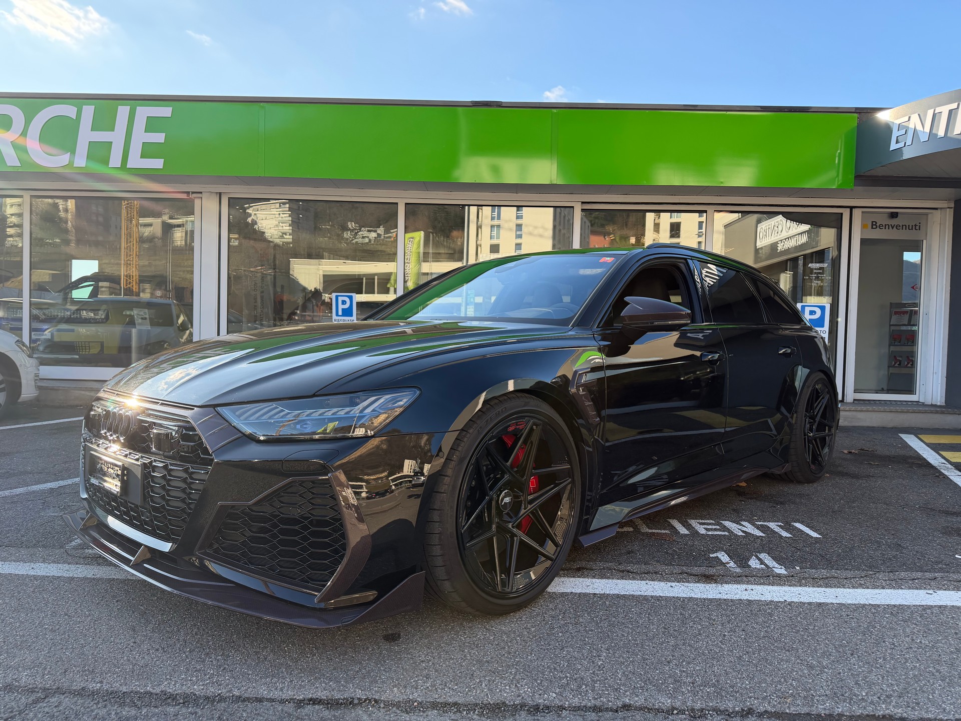 AUDI AUDI RS6 Avant 4.0 TFSI V8 quattro Johann ABT Signature Edition-image-3