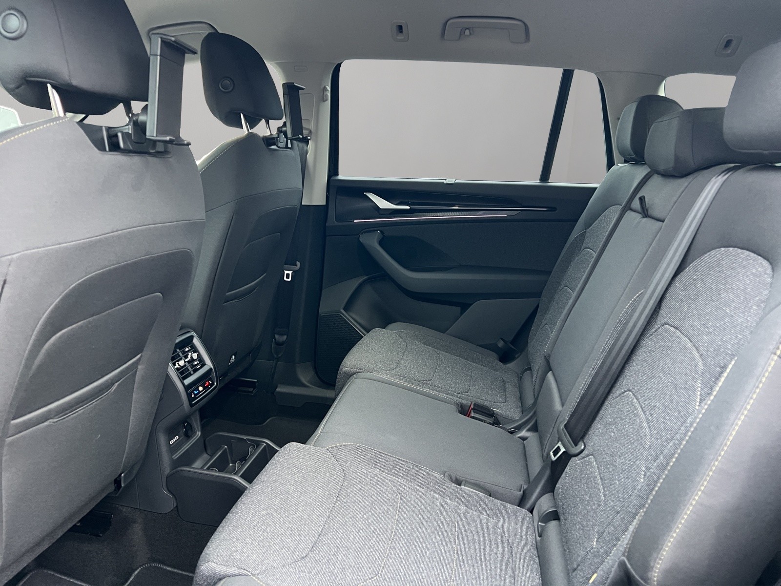 SKODA Kodiaq 2.0 TDI Dynamic 4x4-image-14