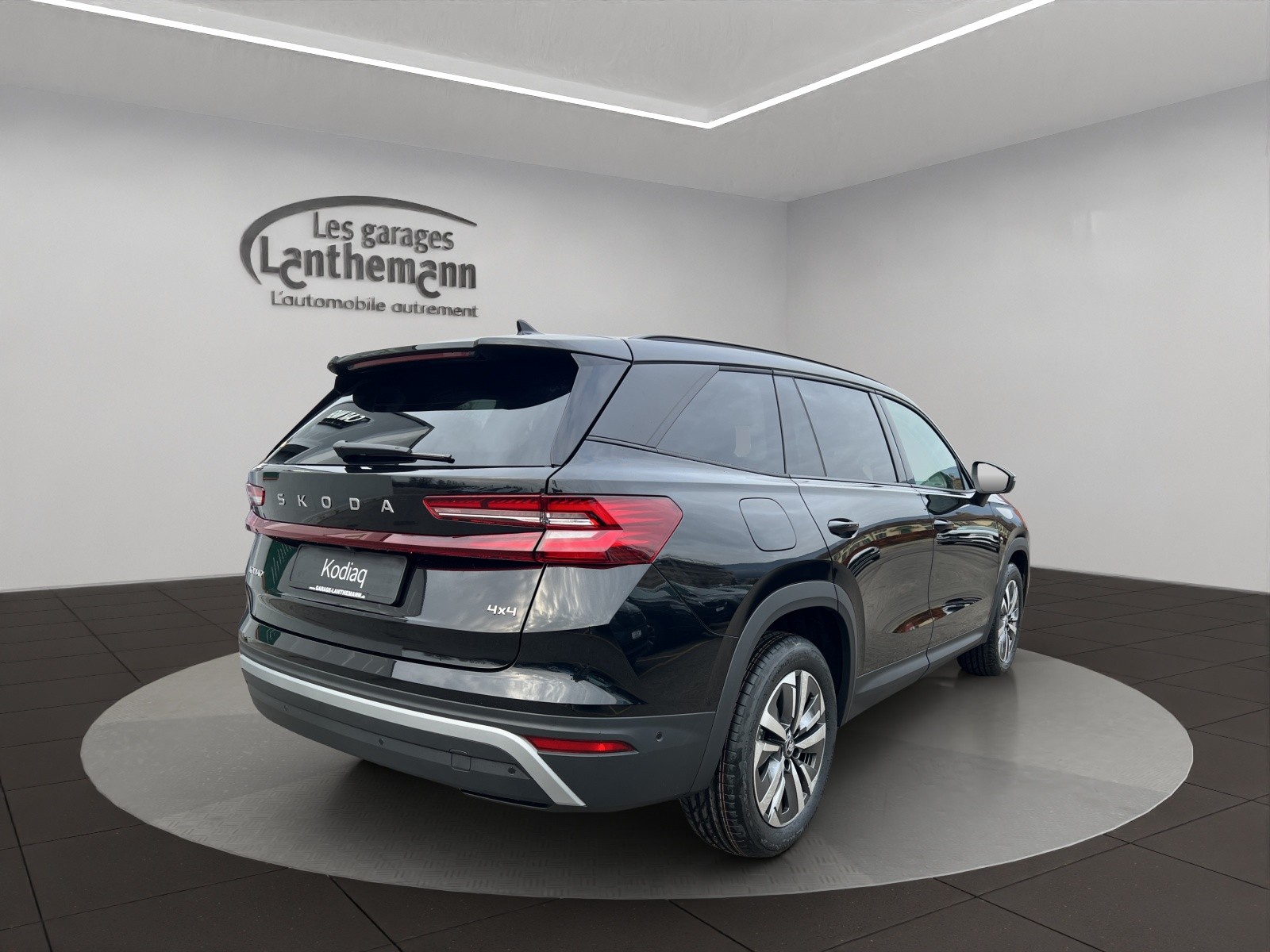 SKODA Kodiaq 2.0 TDI Dynamic 4x4-image-3