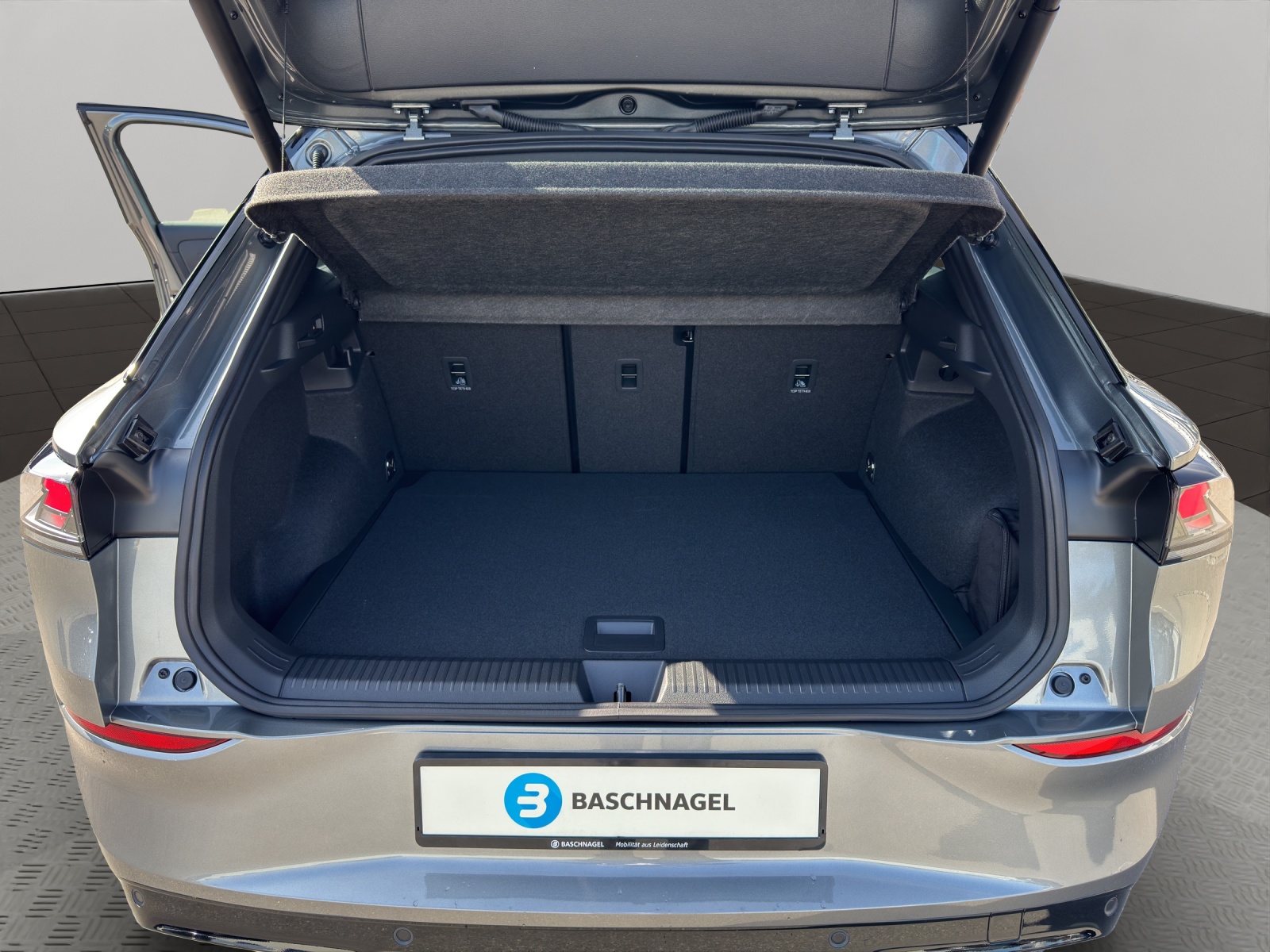VW T-Roc 1.5 eTSI mHEV R-Line DSG-image-5
