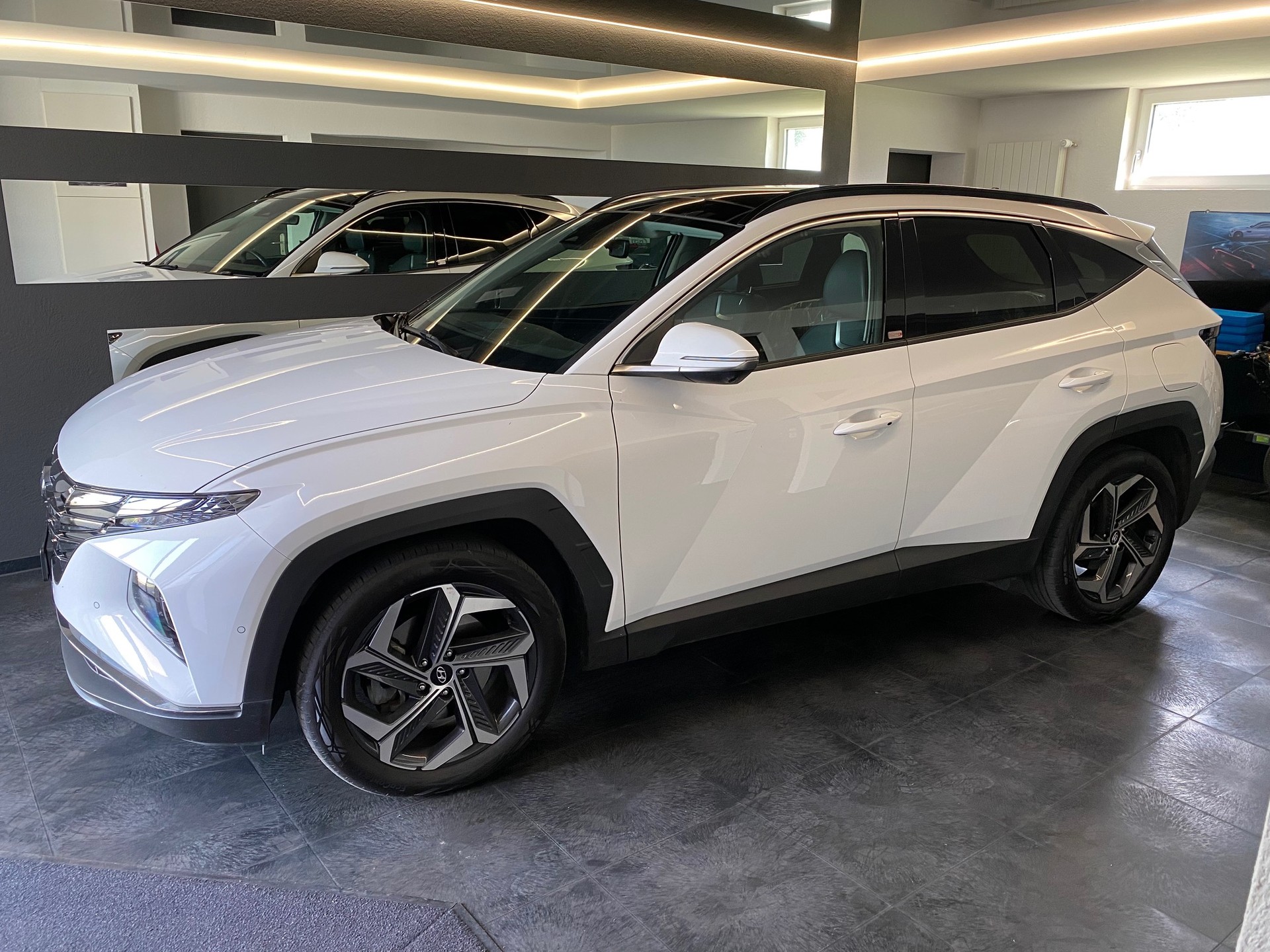 HYUNDAI Tucson 1.6 TGDI HEV Vertex 4WD Gepflegtes CH-Faherzeug mit 230PS
