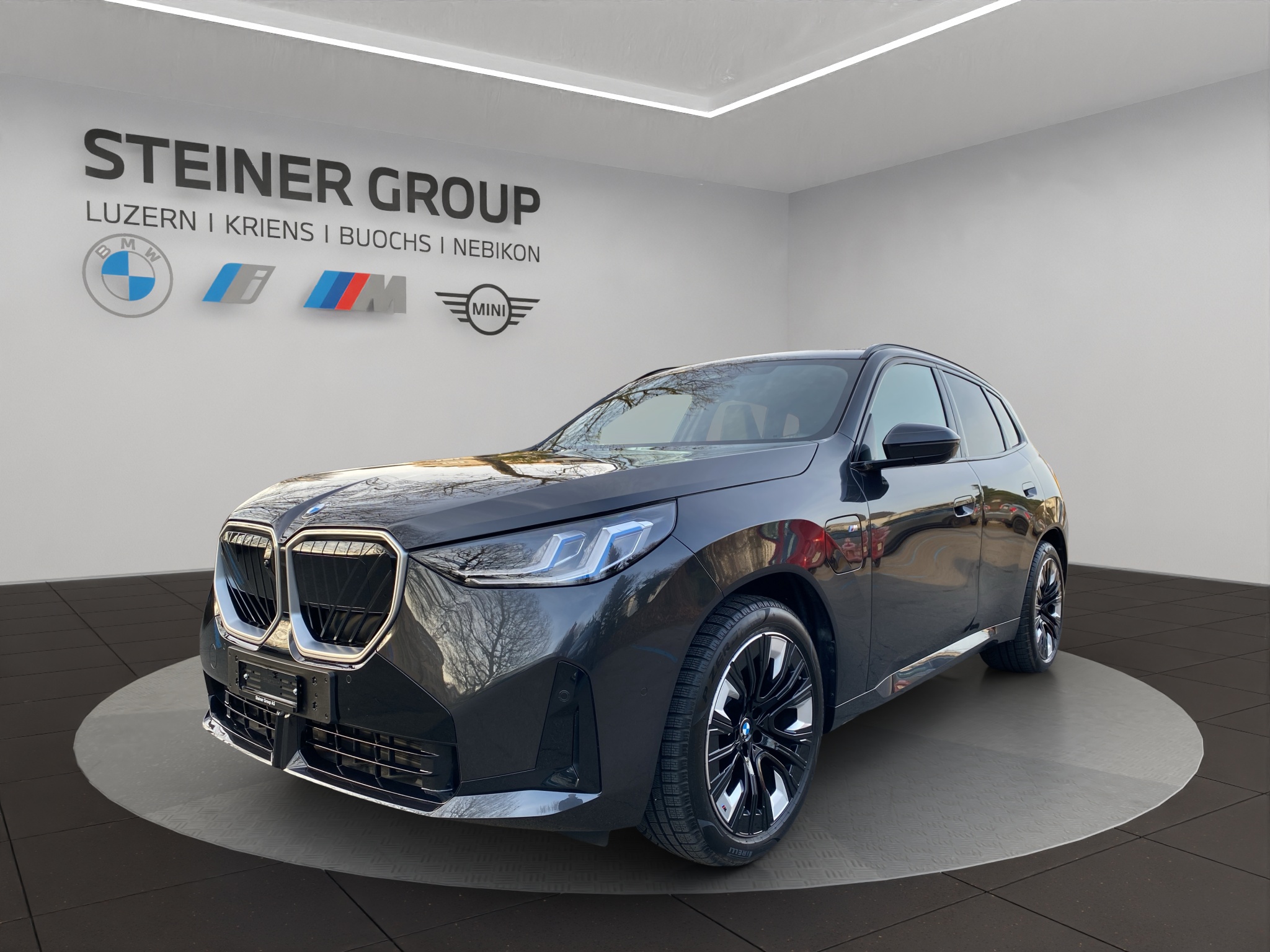BMW 30e xDrive — slika 8