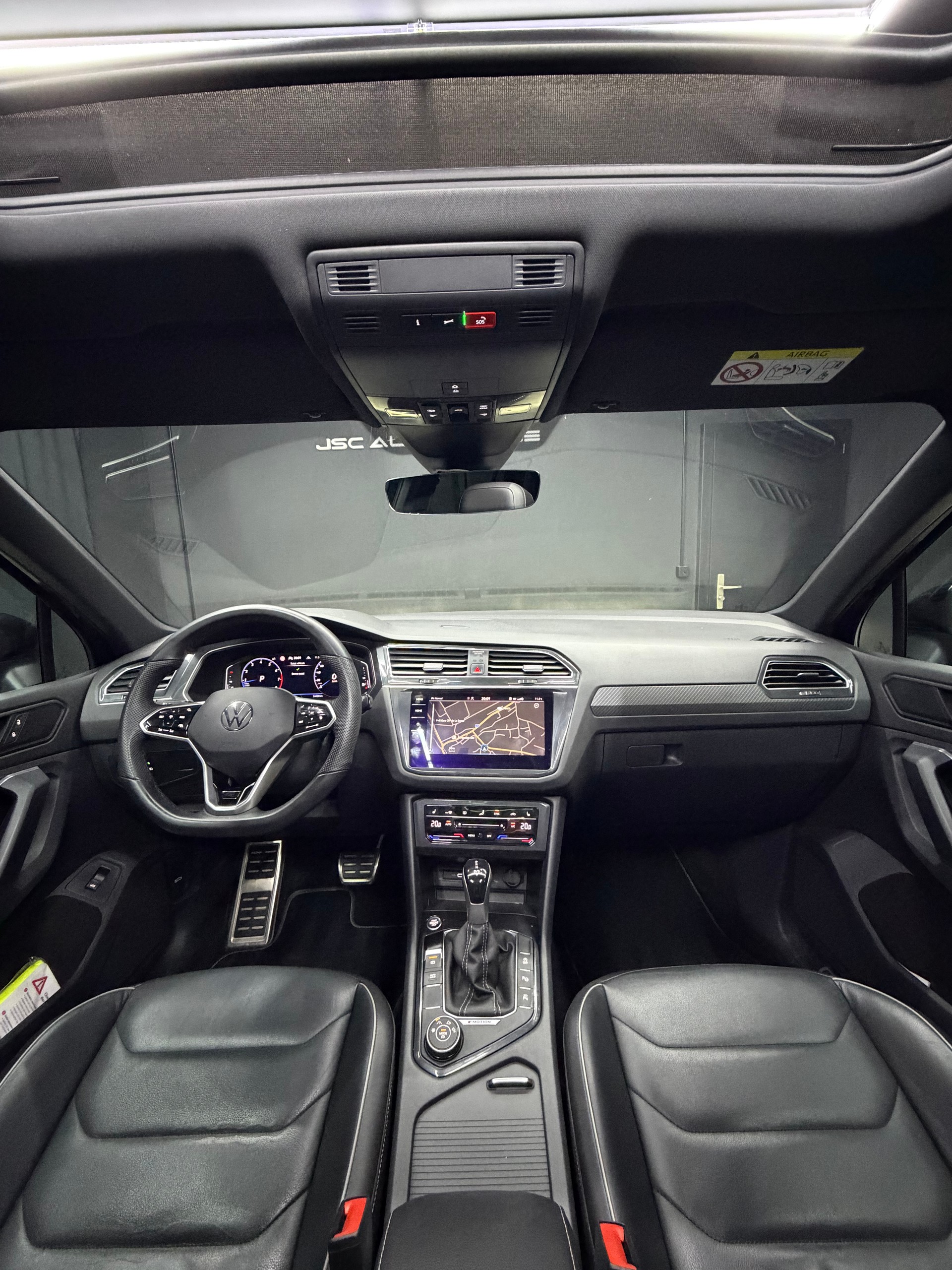 VW Tiguan 2.0TSI R-Line 4Motion DSG-image-17