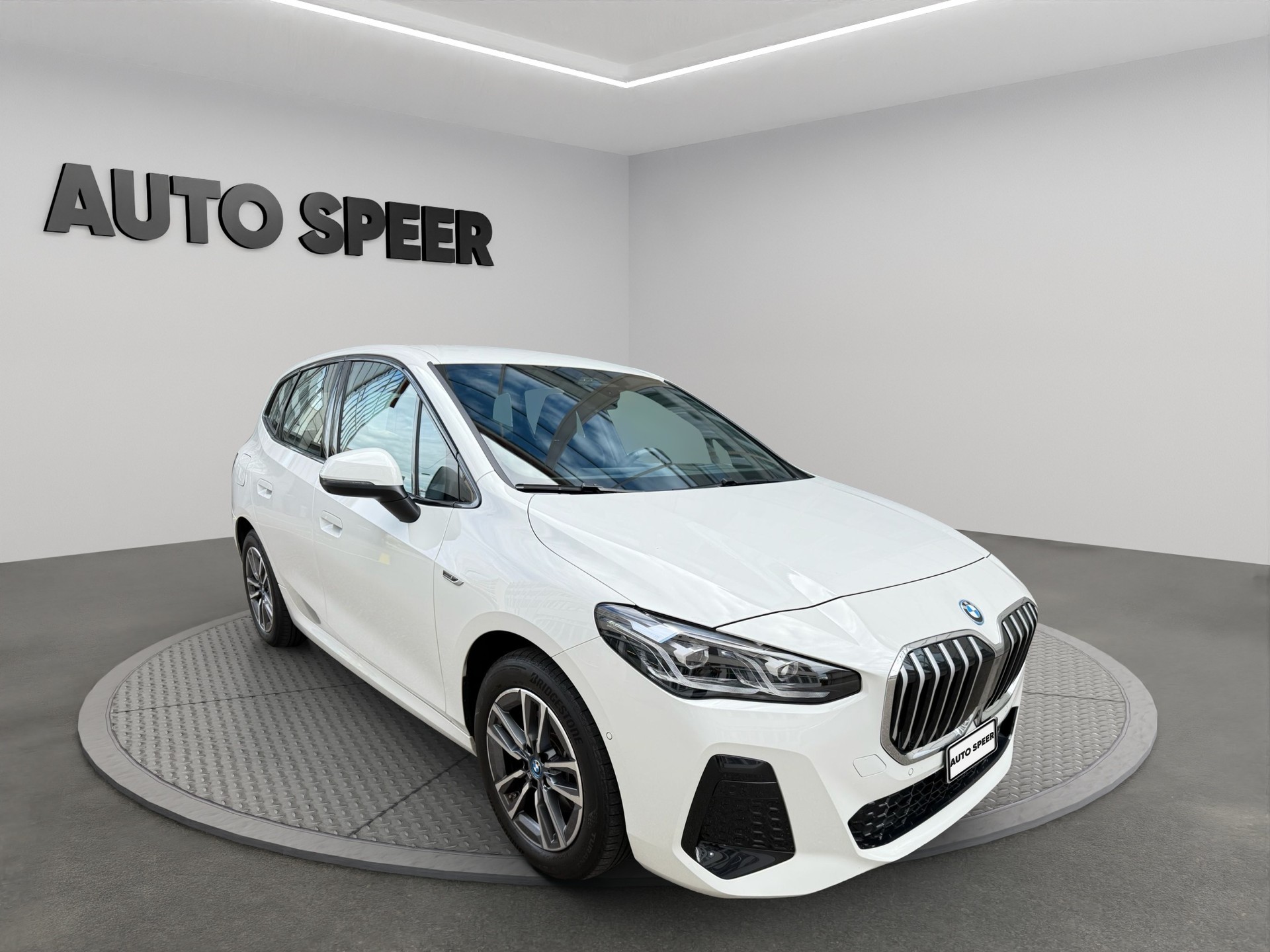BMW 225e xDrive Active Tourer M Sport-image-9