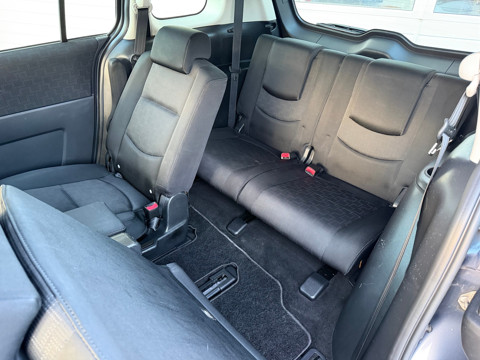MAZDA 5 2.0 16V Confort-image-7