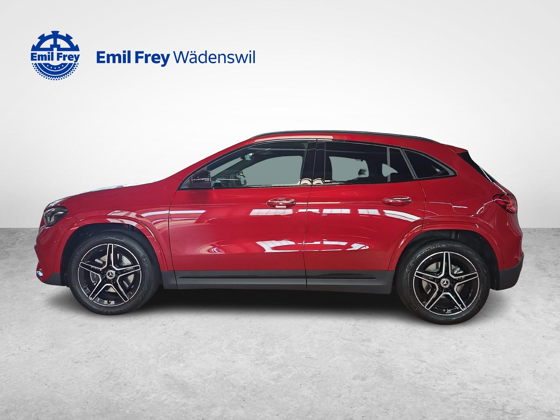 MERCEDES-BENZ GLA 250 e EQ Star AMG Line-image-1