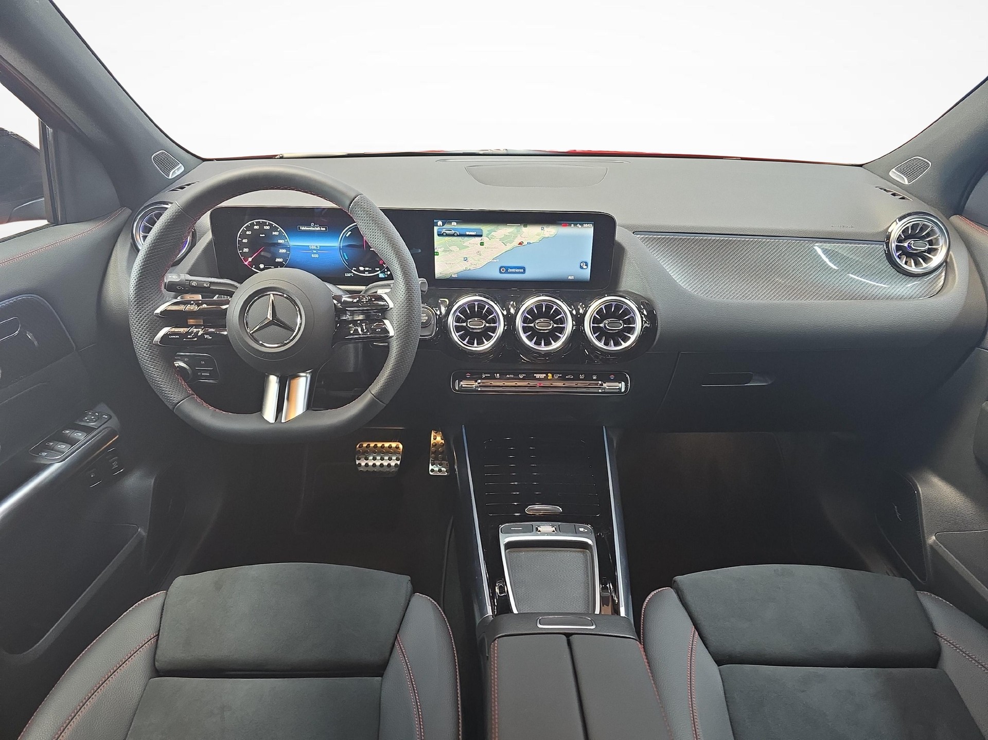 MERCEDES-BENZ GLA 250 e EQ Star AMG Line-image-5