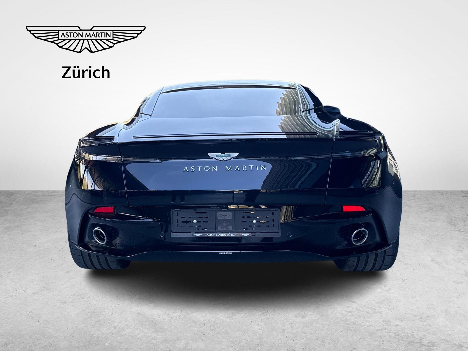 ASTON MARTIN DB12 Coupé 4.0 V8 Bi-Turbo-showroom-element-3