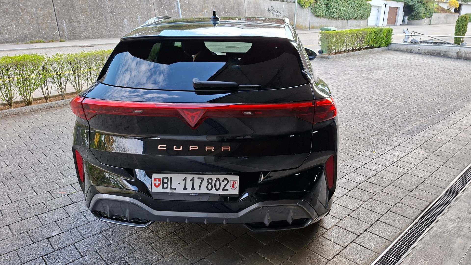 CUPRA Terramar 1.5 PHEV eHybrid DSG VZ-image-1