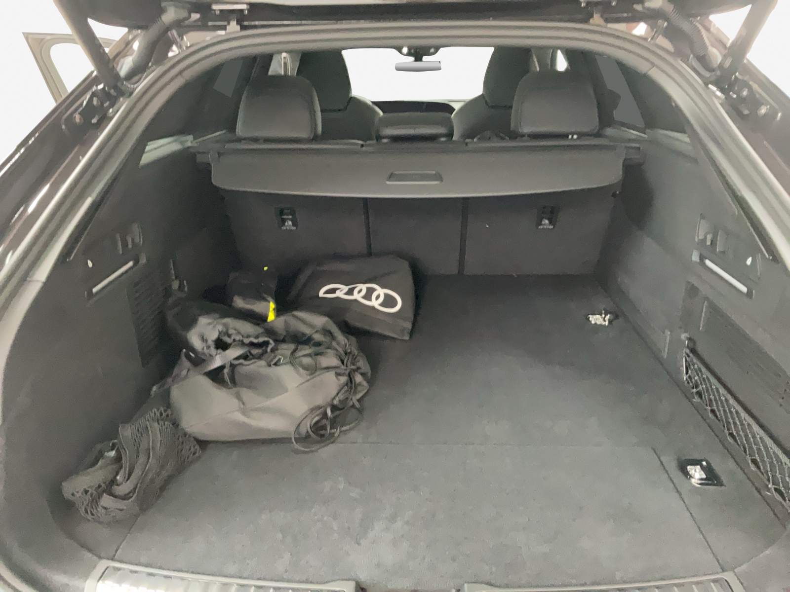 AUDI A6 Avant e-hybrid quattro 270 kW S tronic-image-12