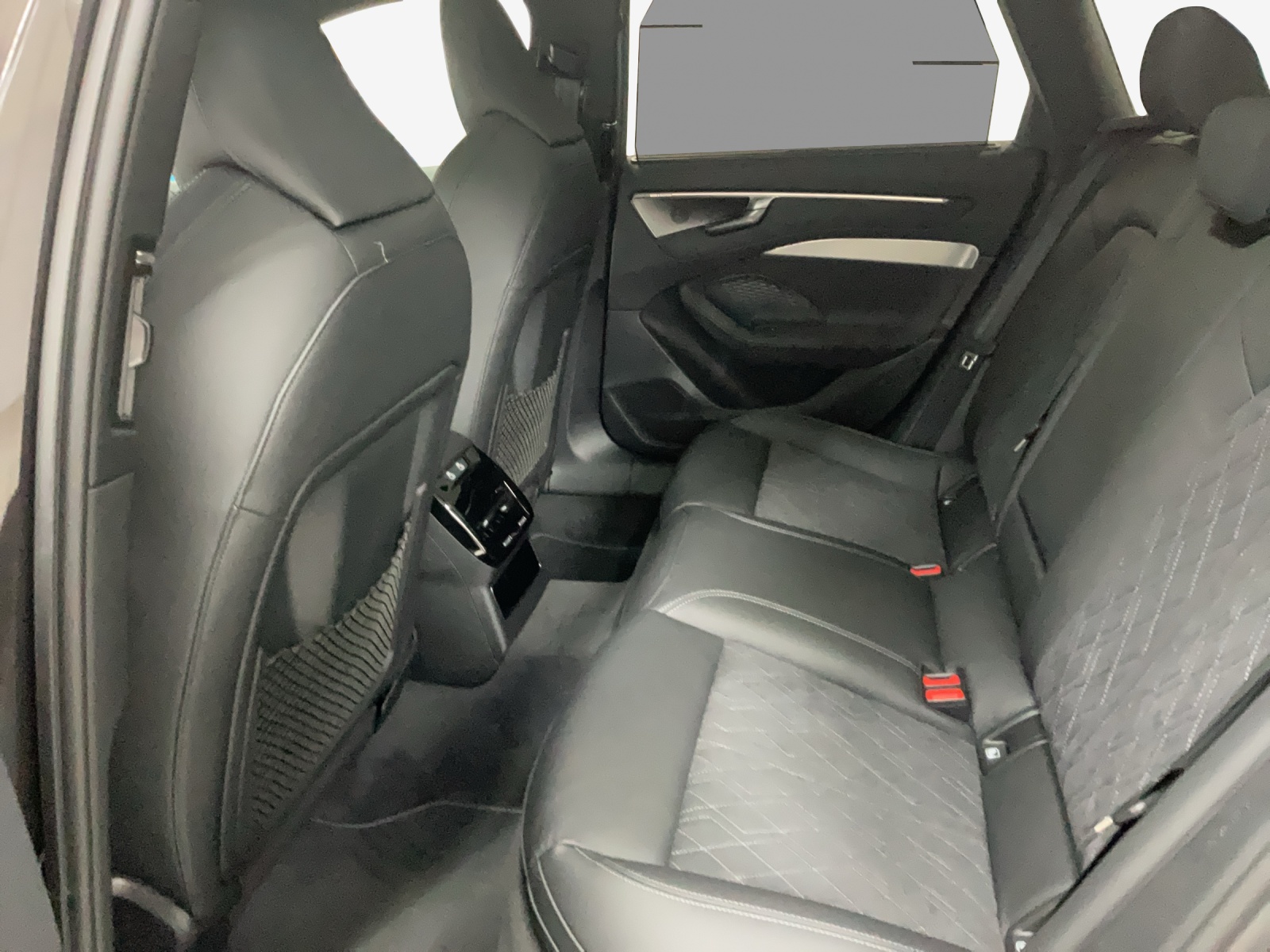 AUDI A6 Avant e-hybrid quattro 270 kW S tronic-image-11