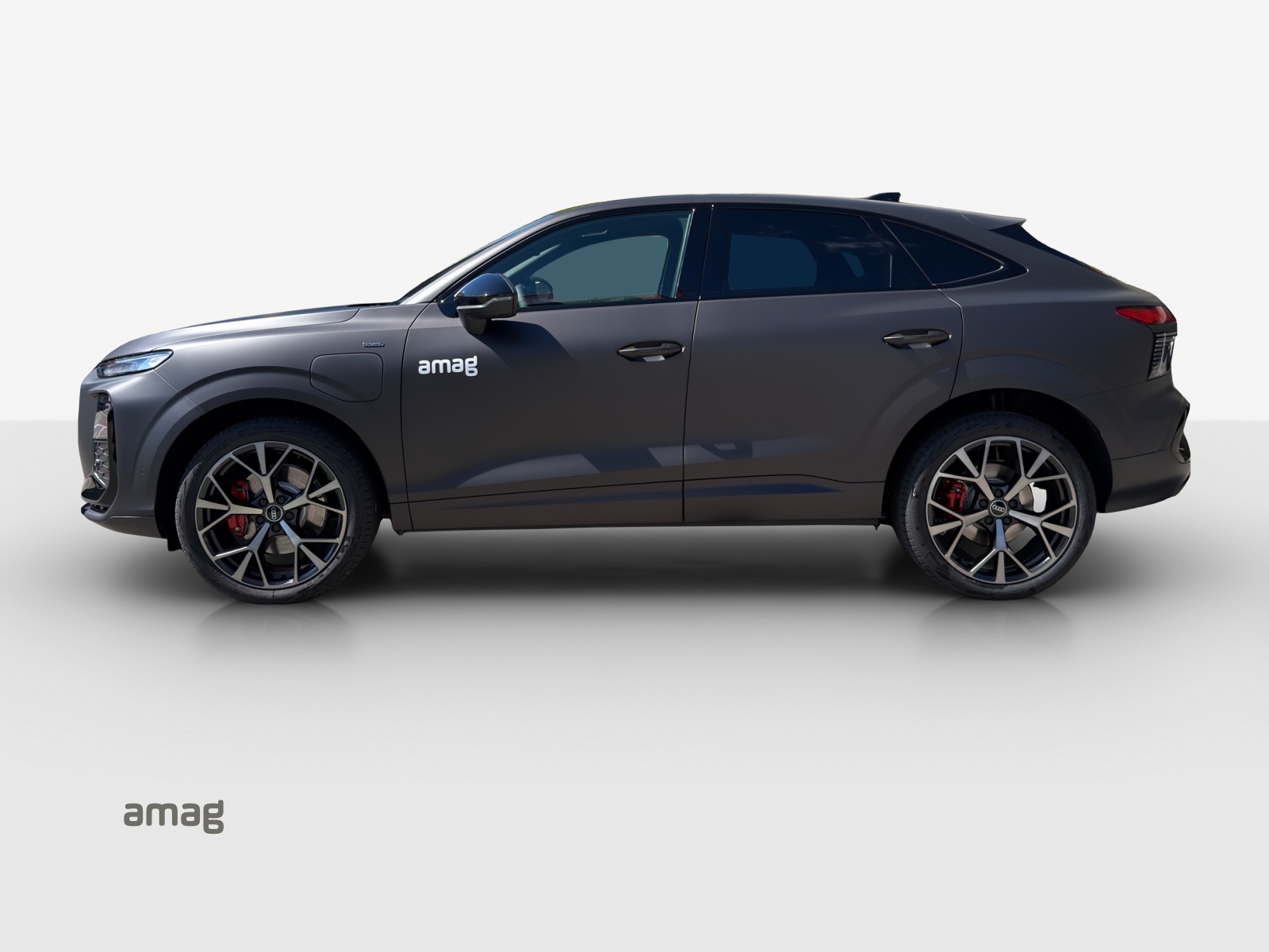AUDI Q3 Sportback e-hybrid 200 kW S tronig-image-1