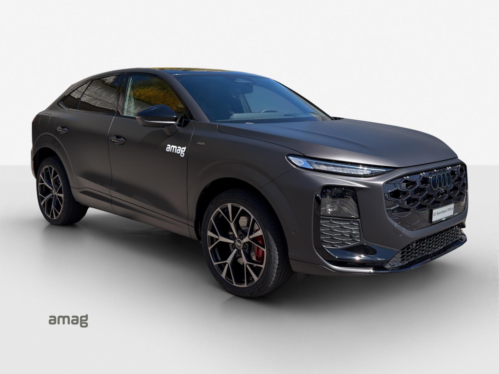 AUDI Q3 Sportback e-hybrid 200 kW S tronig-image-5