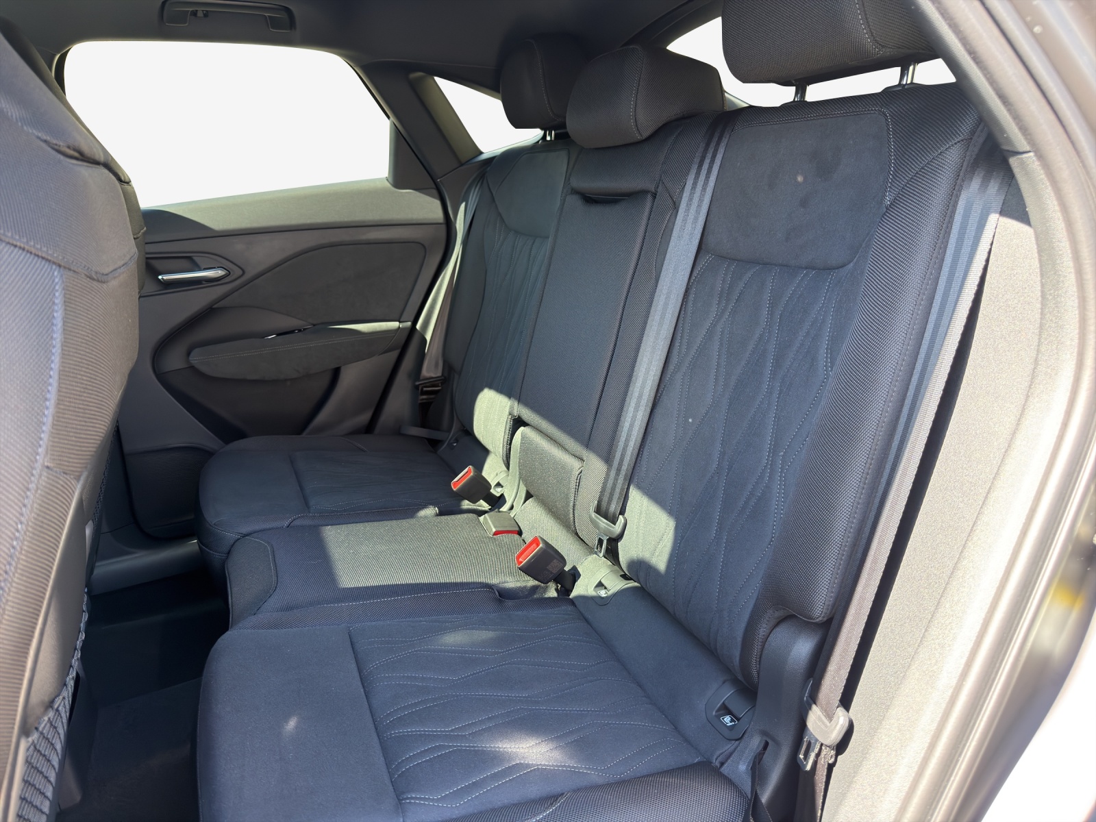 AUDI Q3 Sportback e-hybrid 200 kW S tronig-image-11