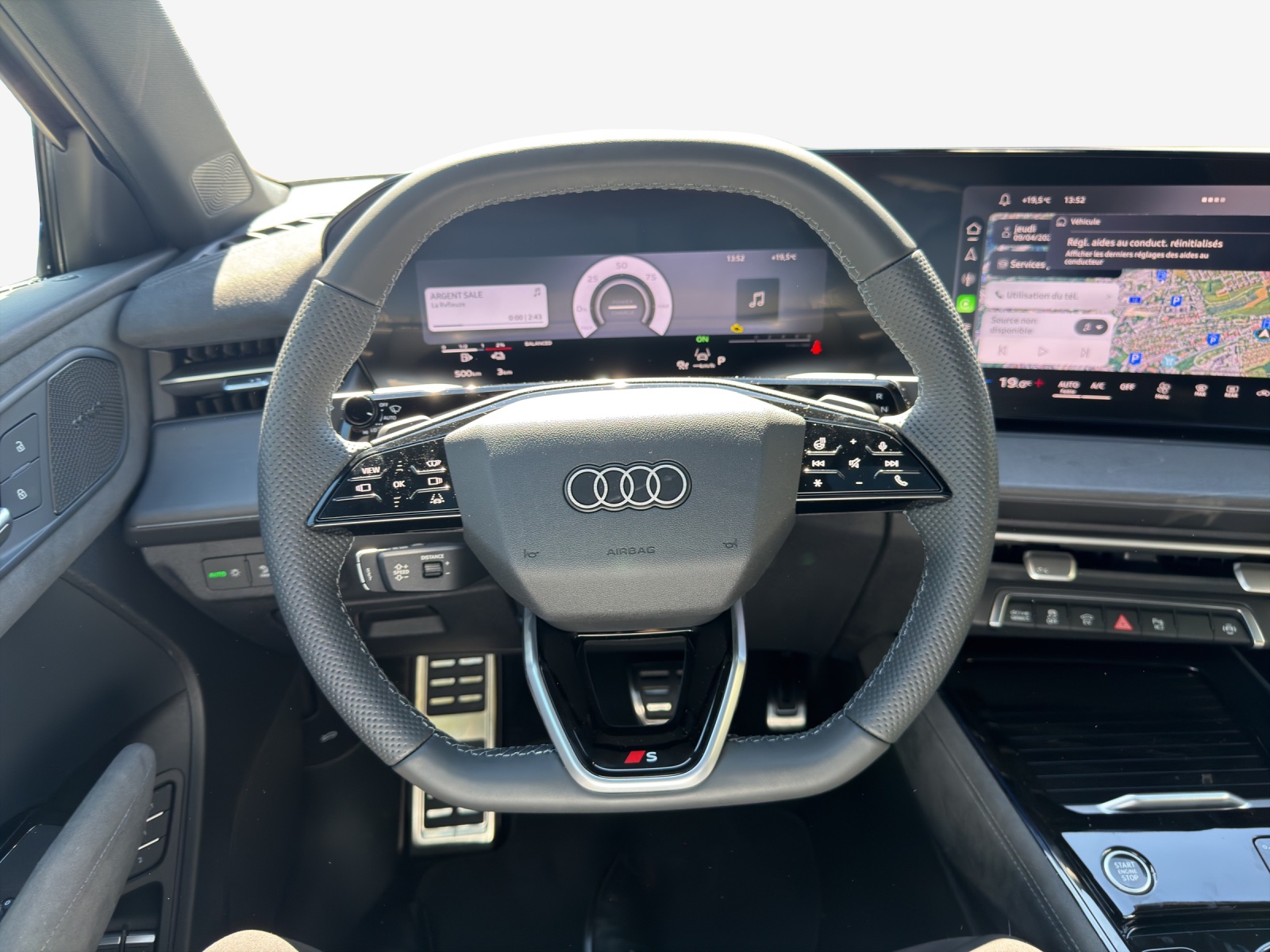 AUDI Q3 Sportback e-hybrid 200 kW S tronig-image-9