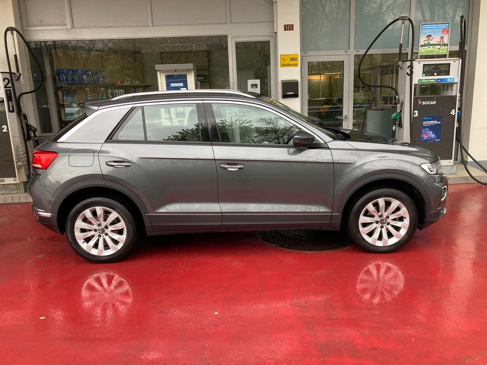 VW T-Roc 1.5 TSI EVO Advance DSG-image-6