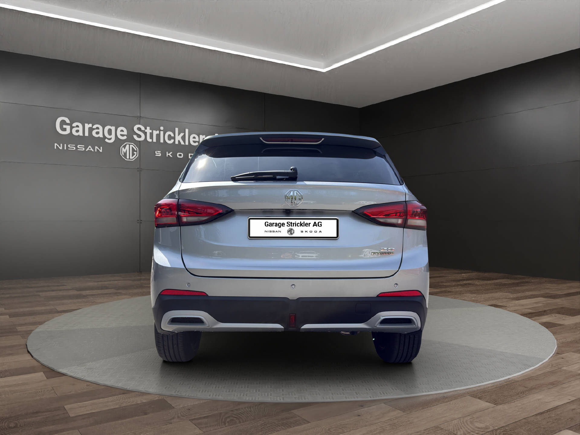 MG ZS 1.5 Hybrid+ Luxury-showroom-element-3