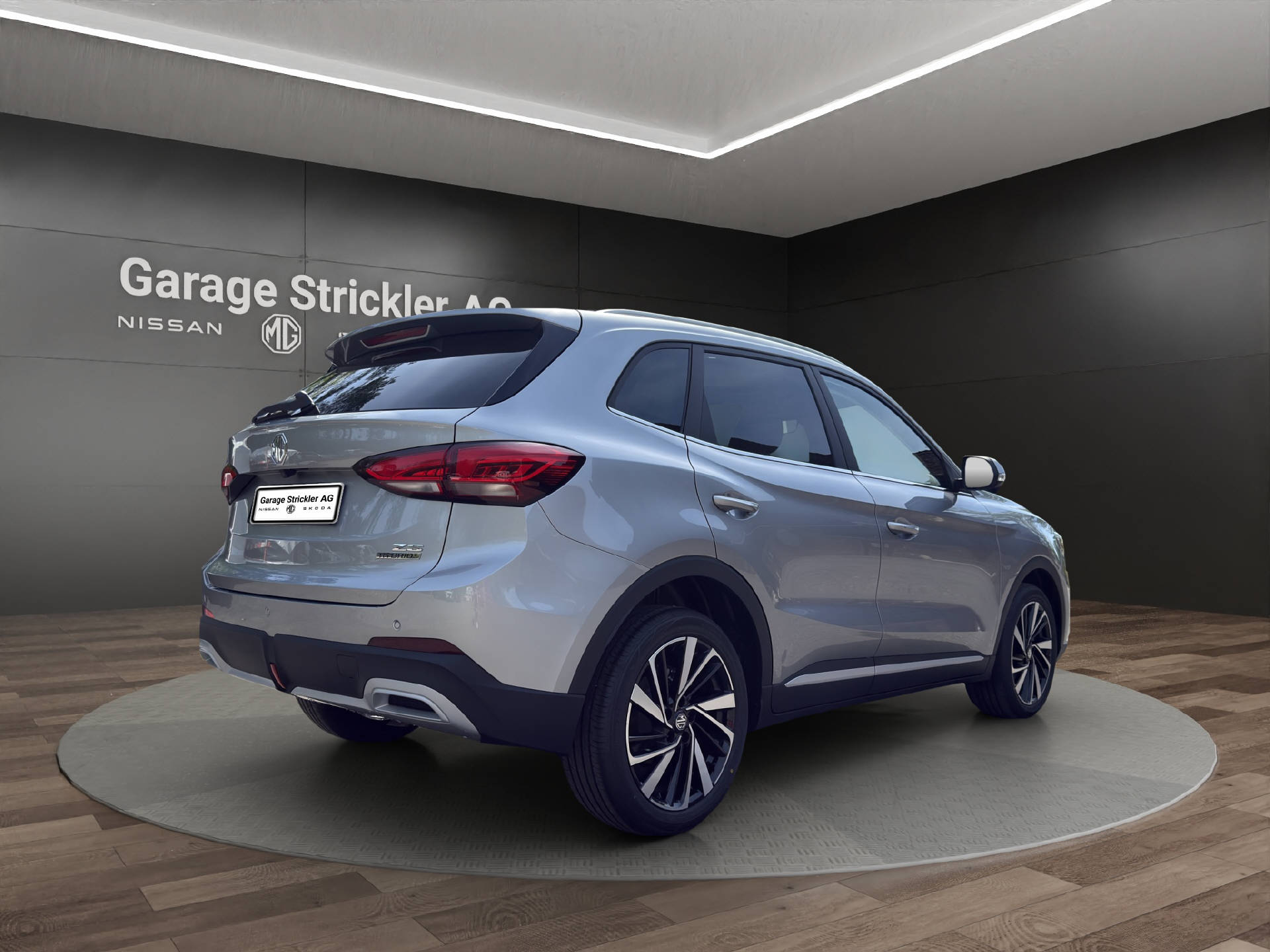 MG ZS 1.5 Hybrid+ Luxury-image-4