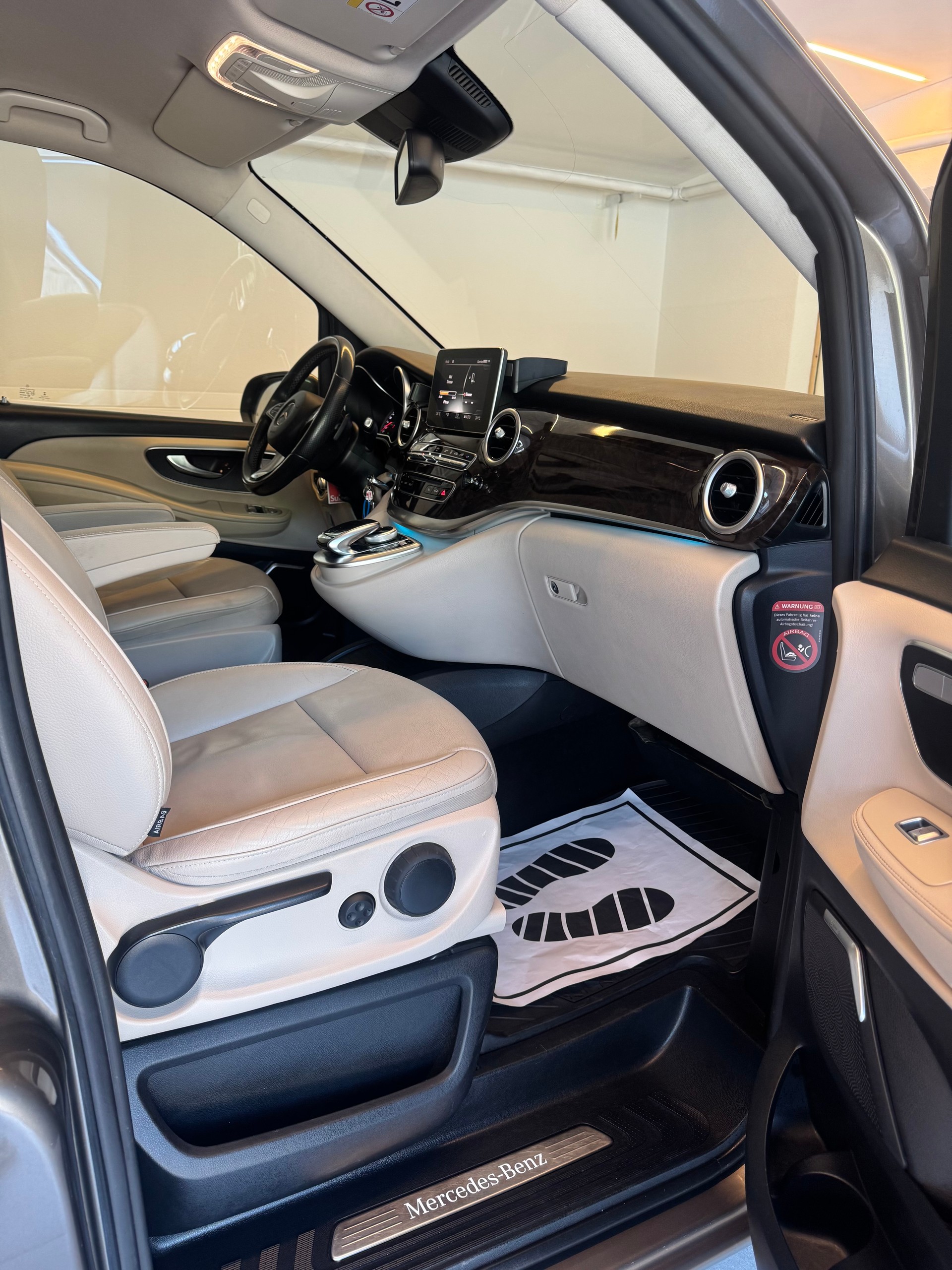 MERCEDES-BENZ V 250 d Avantgarde lang 7G-Tronic *7 Plätzer *CH-Fahrzeug*-image-13