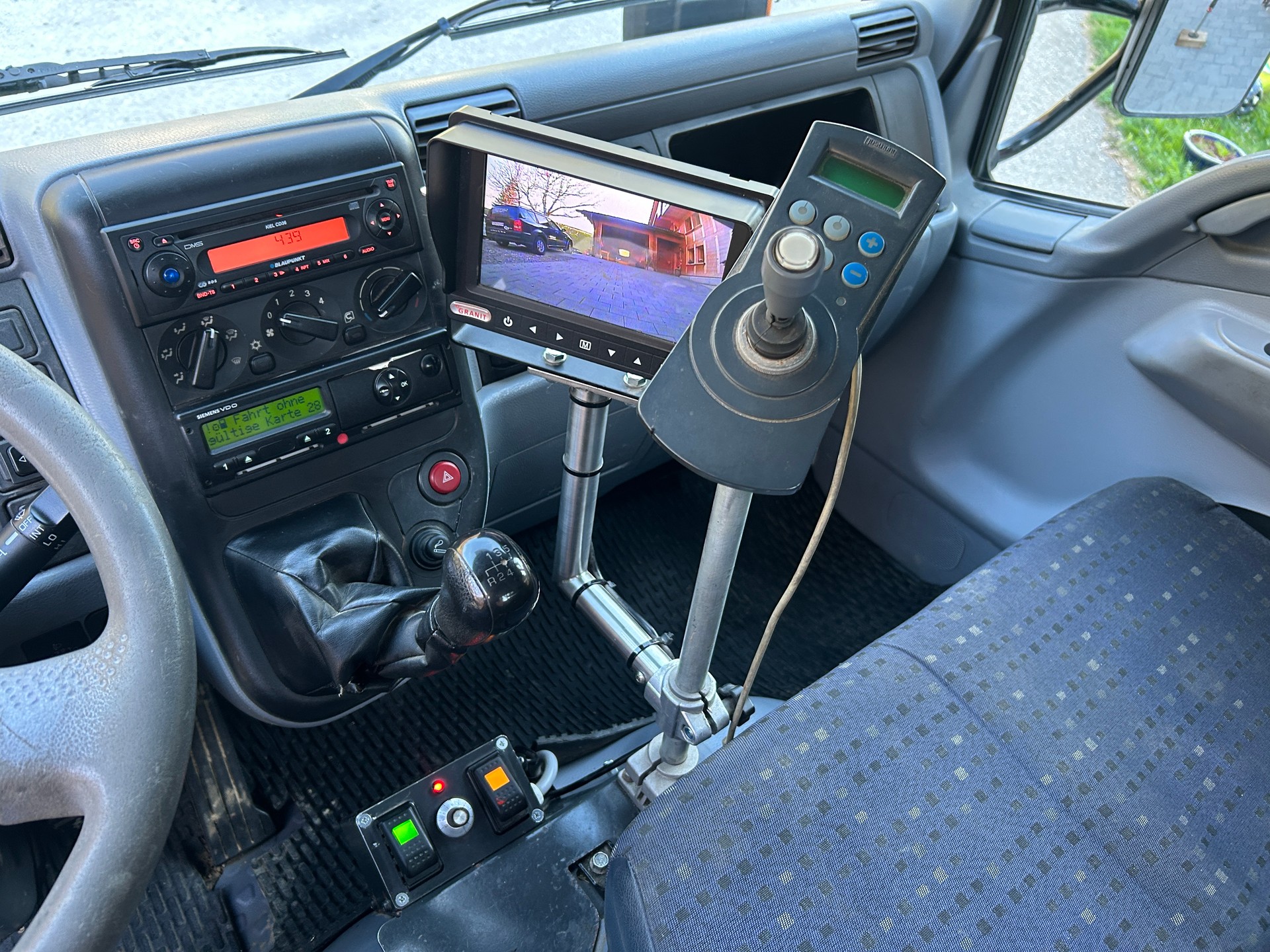 MITSUBISHI FUSO Canter 4x4 Pfau Rexter A 45km-image-8