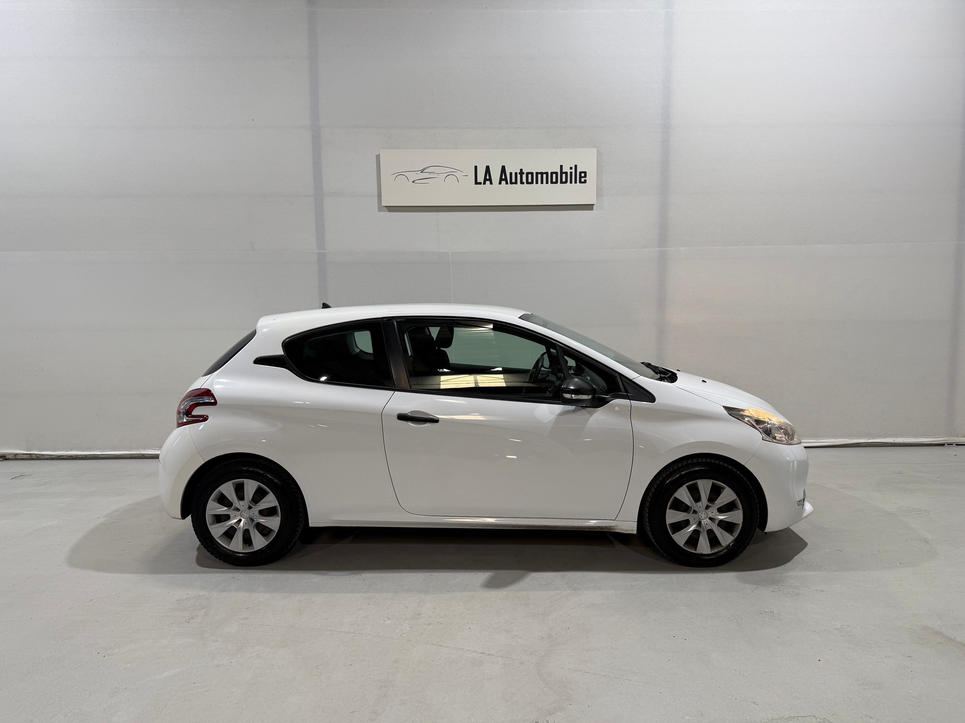 PEUGEOT 208 1.0 VTi Access-image-6