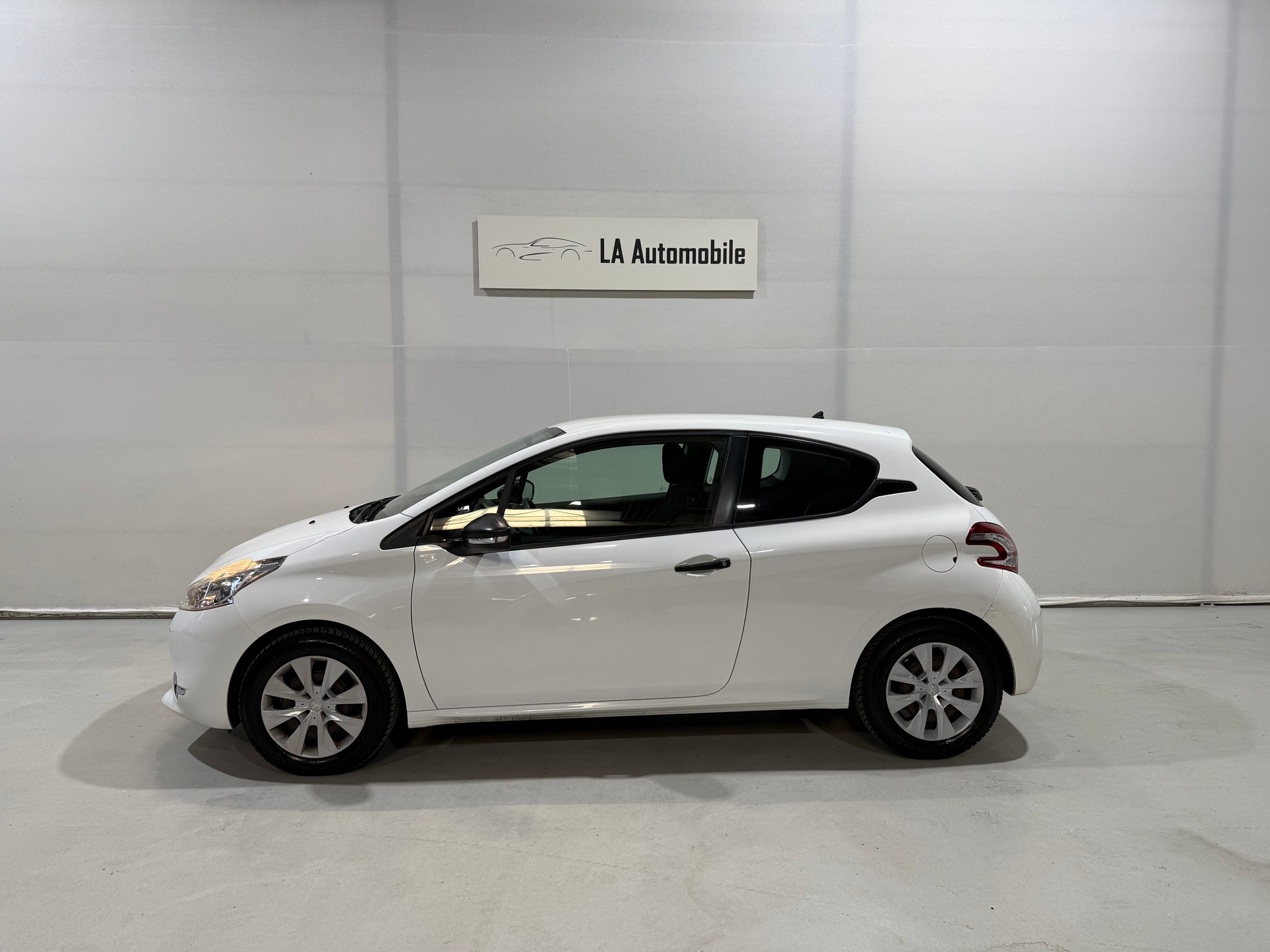 PEUGEOT 208 1.0 VTi Access-image-2