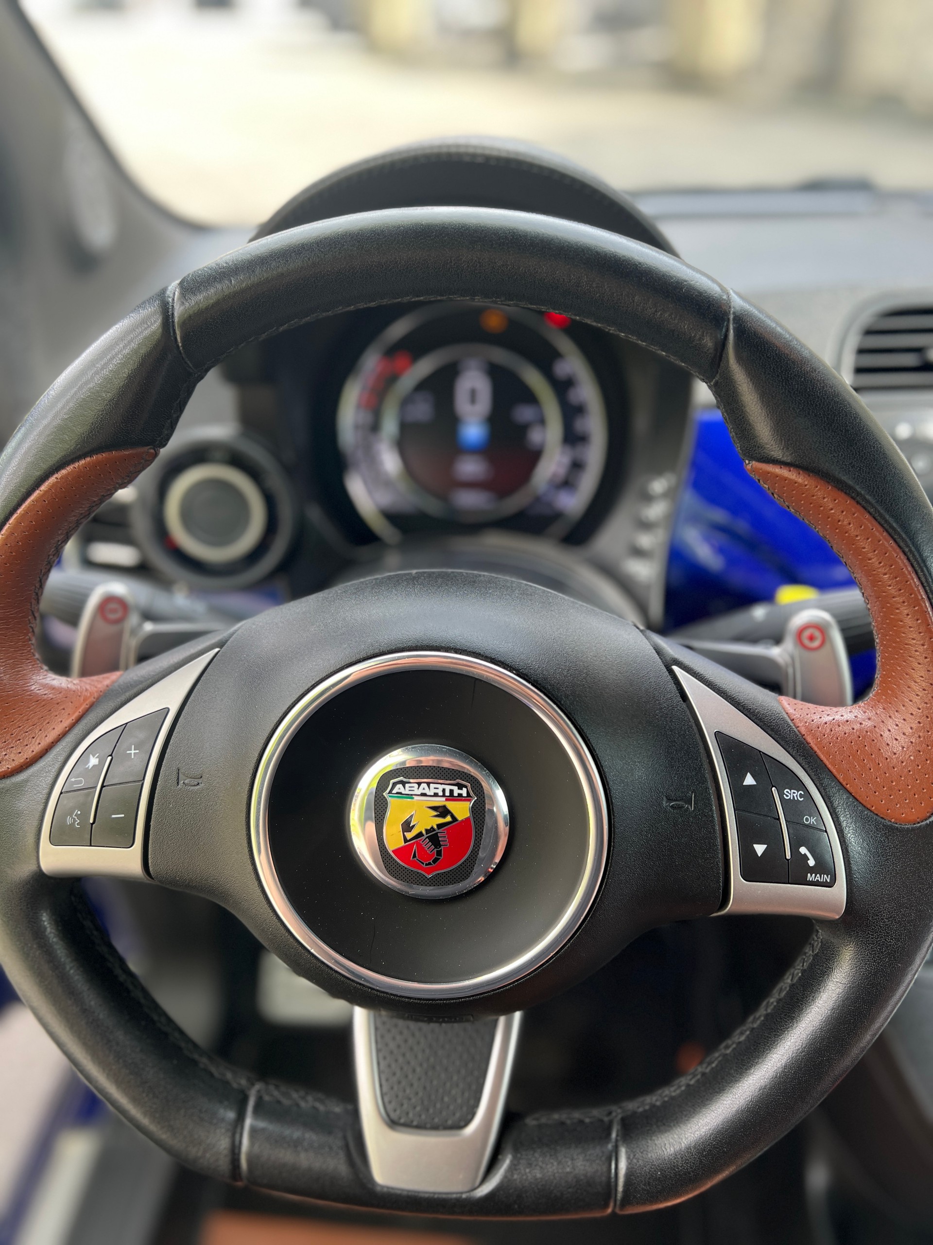 FIAT 595C 1.4 16V Turbo Abarth Turismo Dualogic-image-6