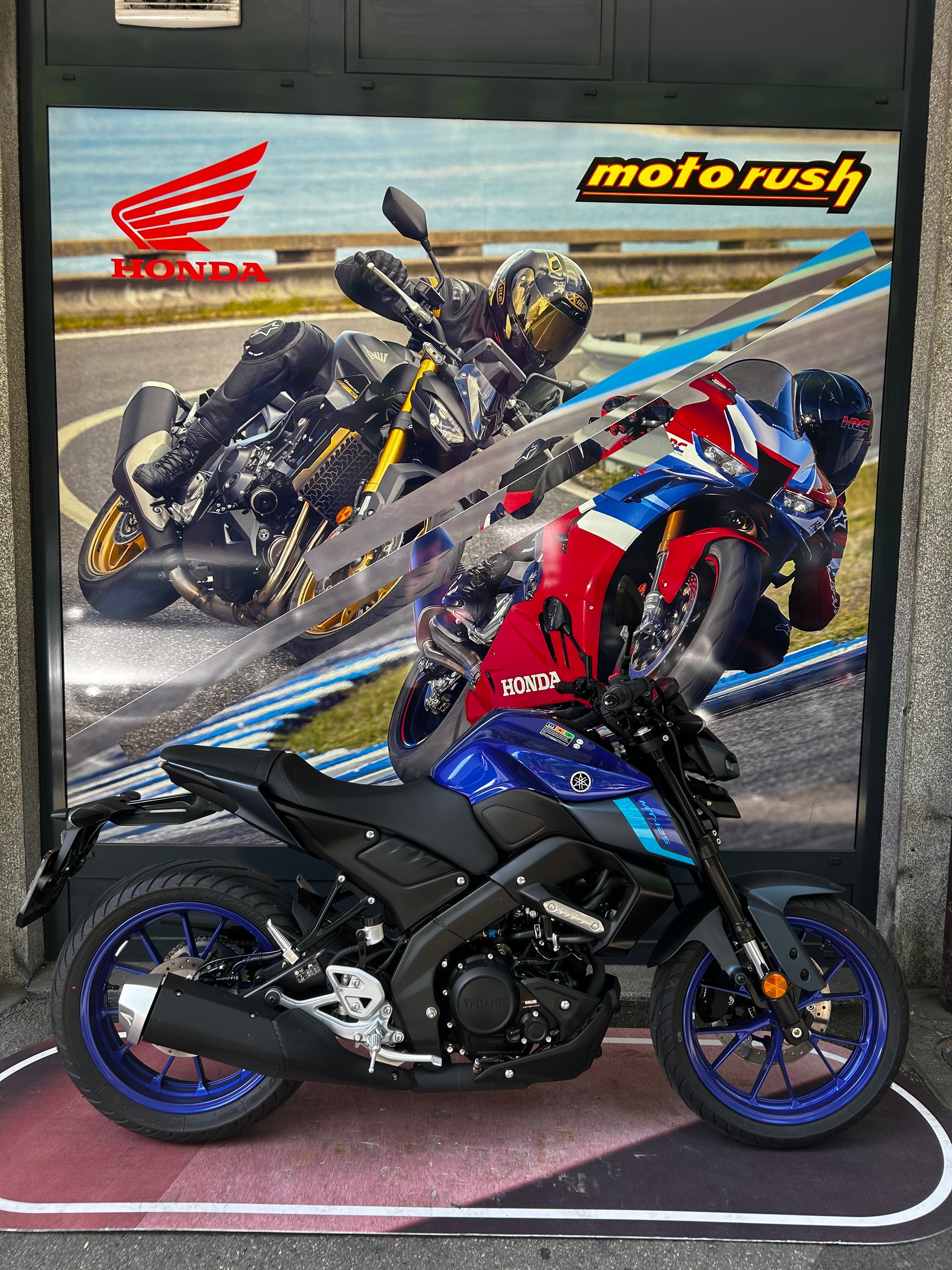 YAMAHA MT-125 ABS