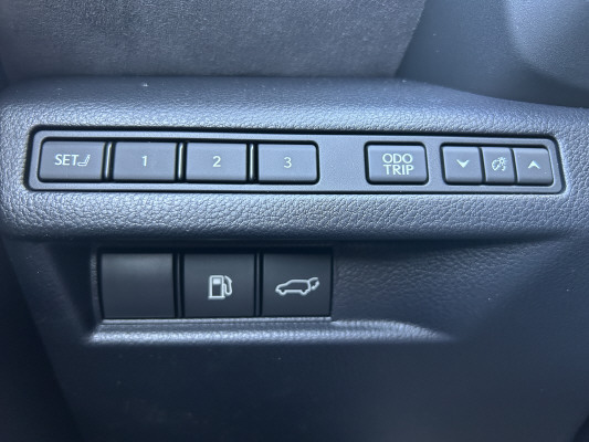 LEXUS LBX AWD Cool CVT Cool-image-13