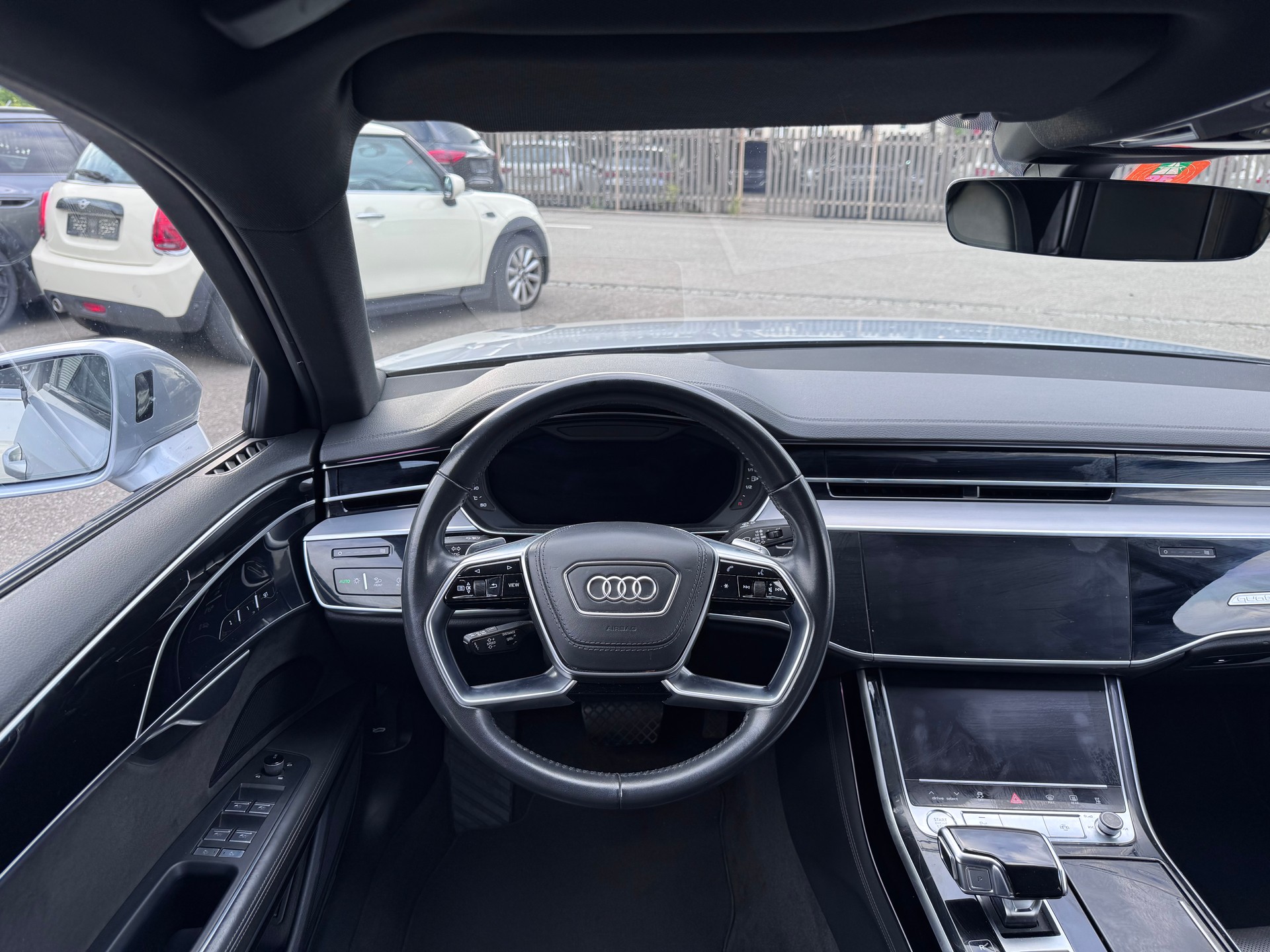 AUDI A8 60 TDI quattro tiptronic-image-9