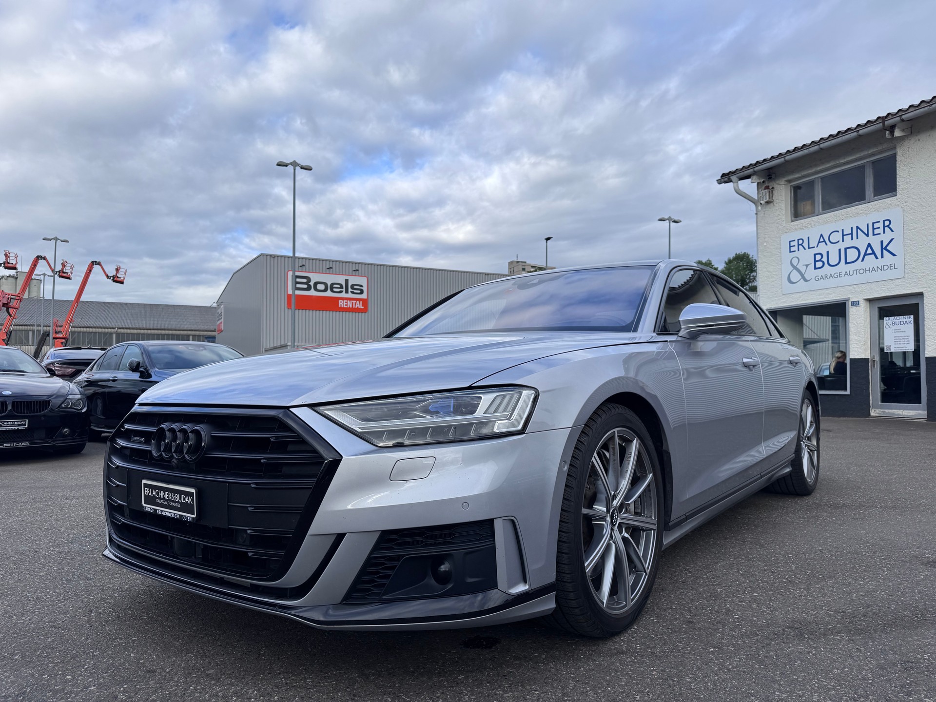 AUDI A8 60 TDI quattro tiptronic-image-1