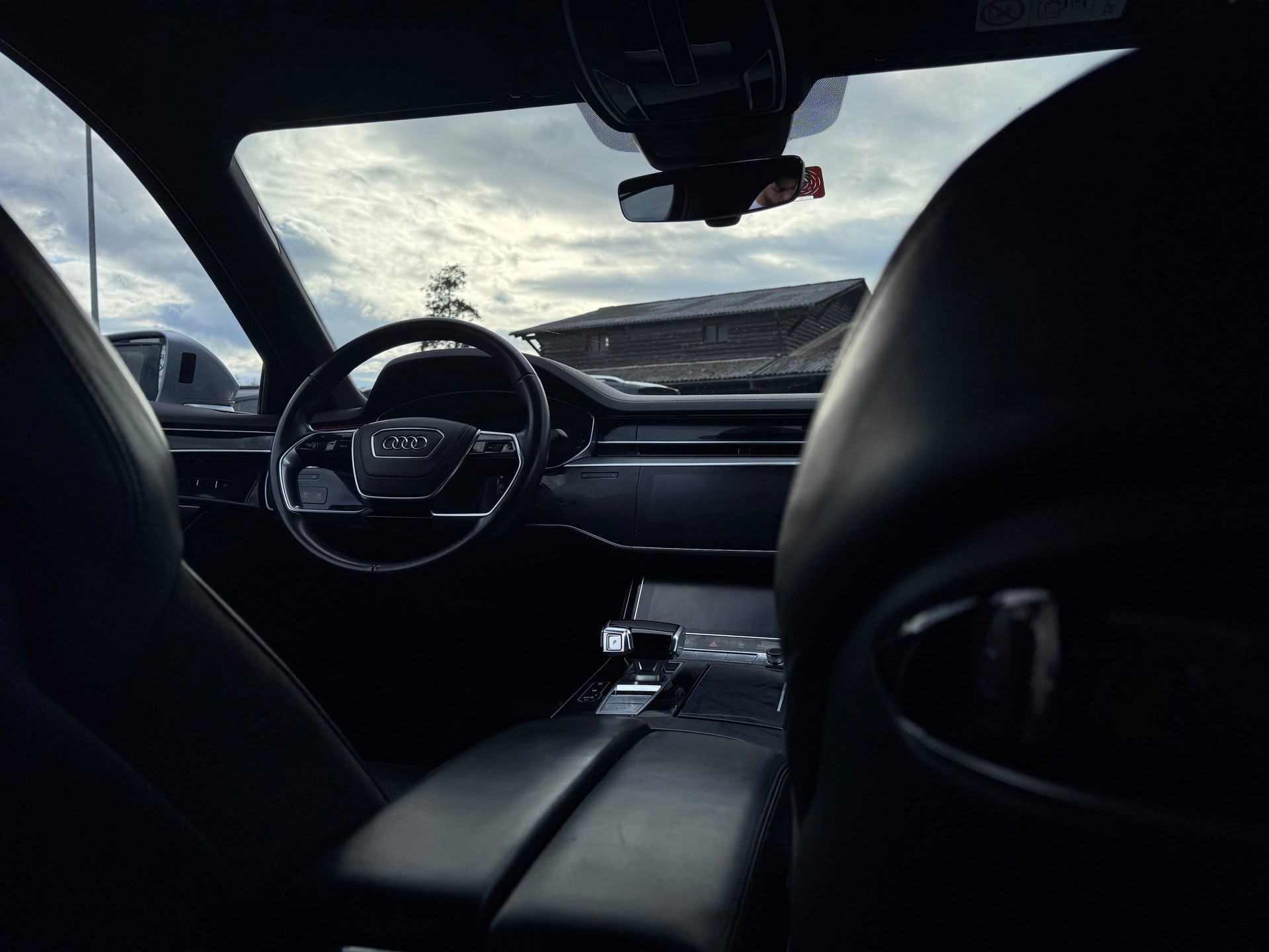 AUDI A8 60 TDI quattro tiptronic-image-8